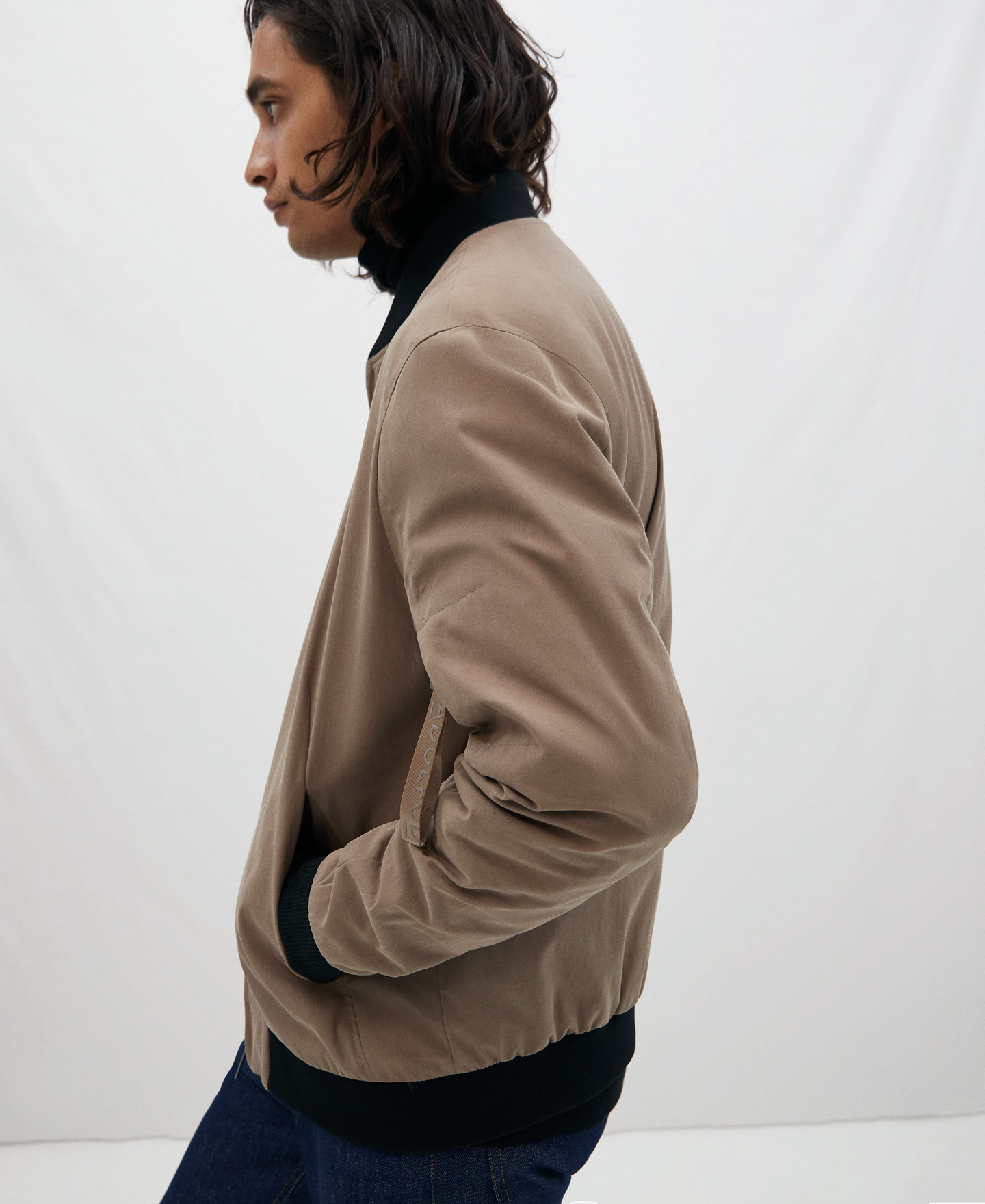 Irregular stitching bomber image number 4