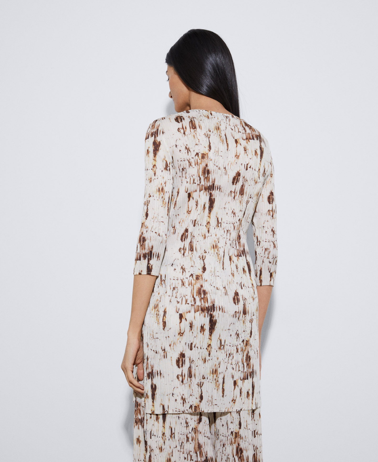 Recycled polyester crinkle blouse image number 2