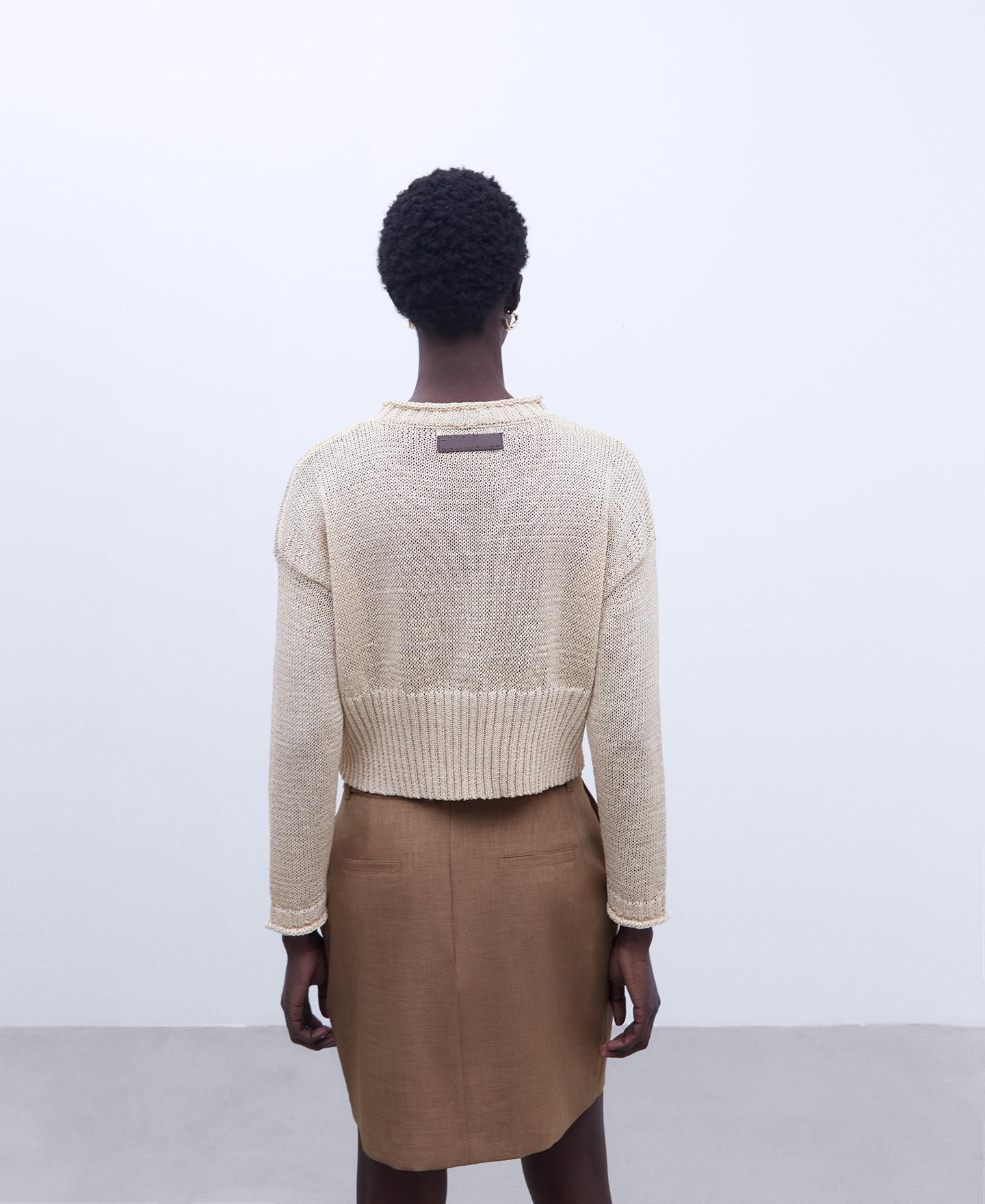 Knitted crop sweater image number 2
