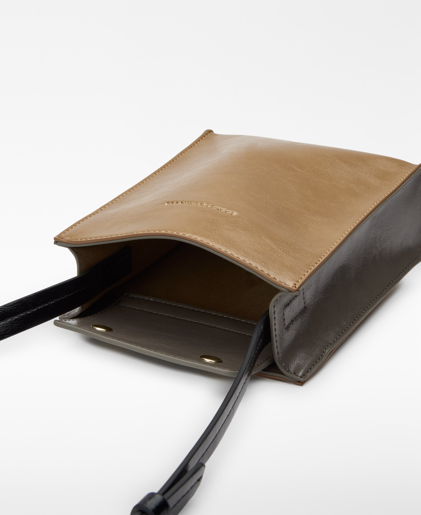 Non-Leather small crossbody woman image number 3