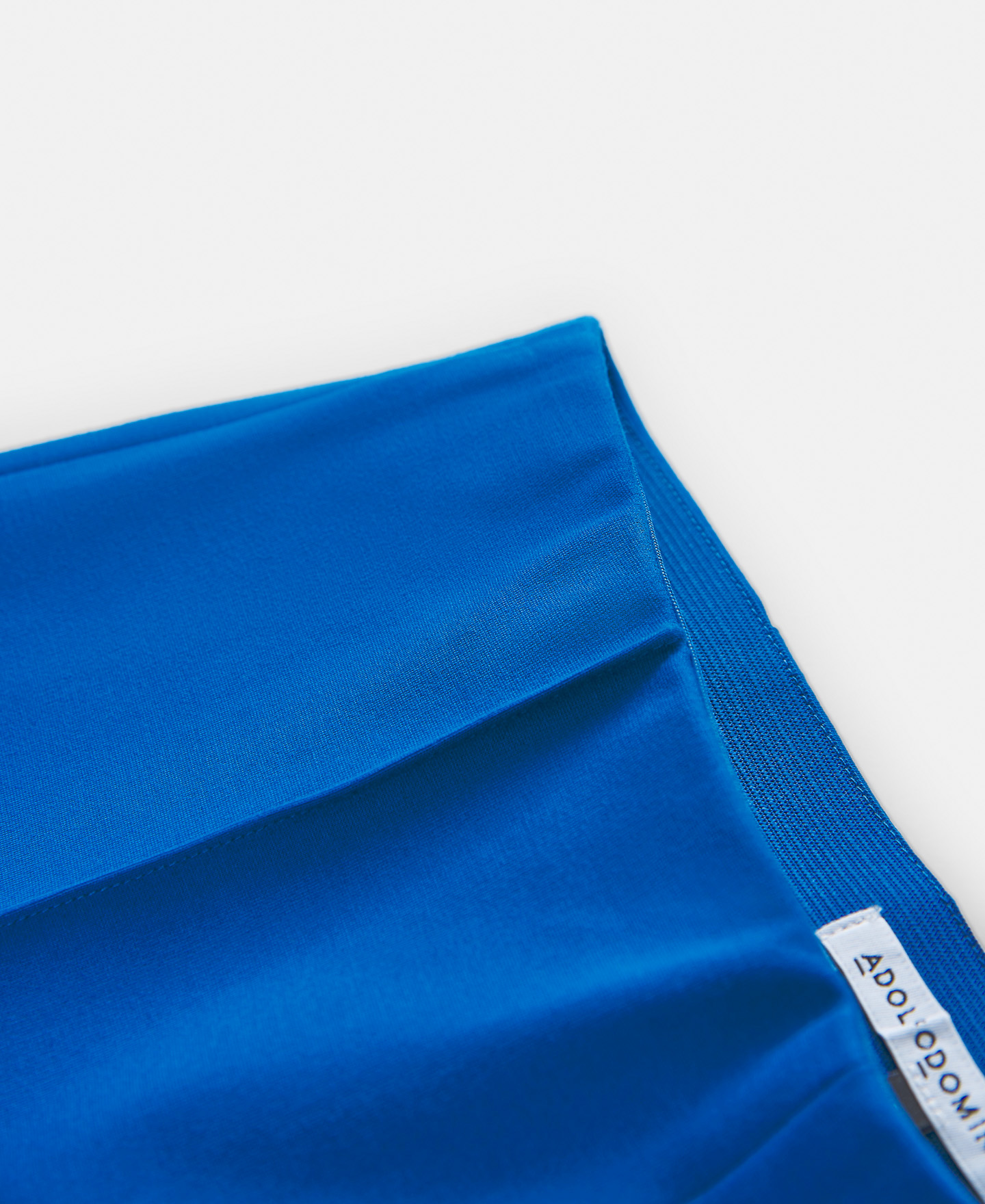 Straight trousers with french seams image number 6