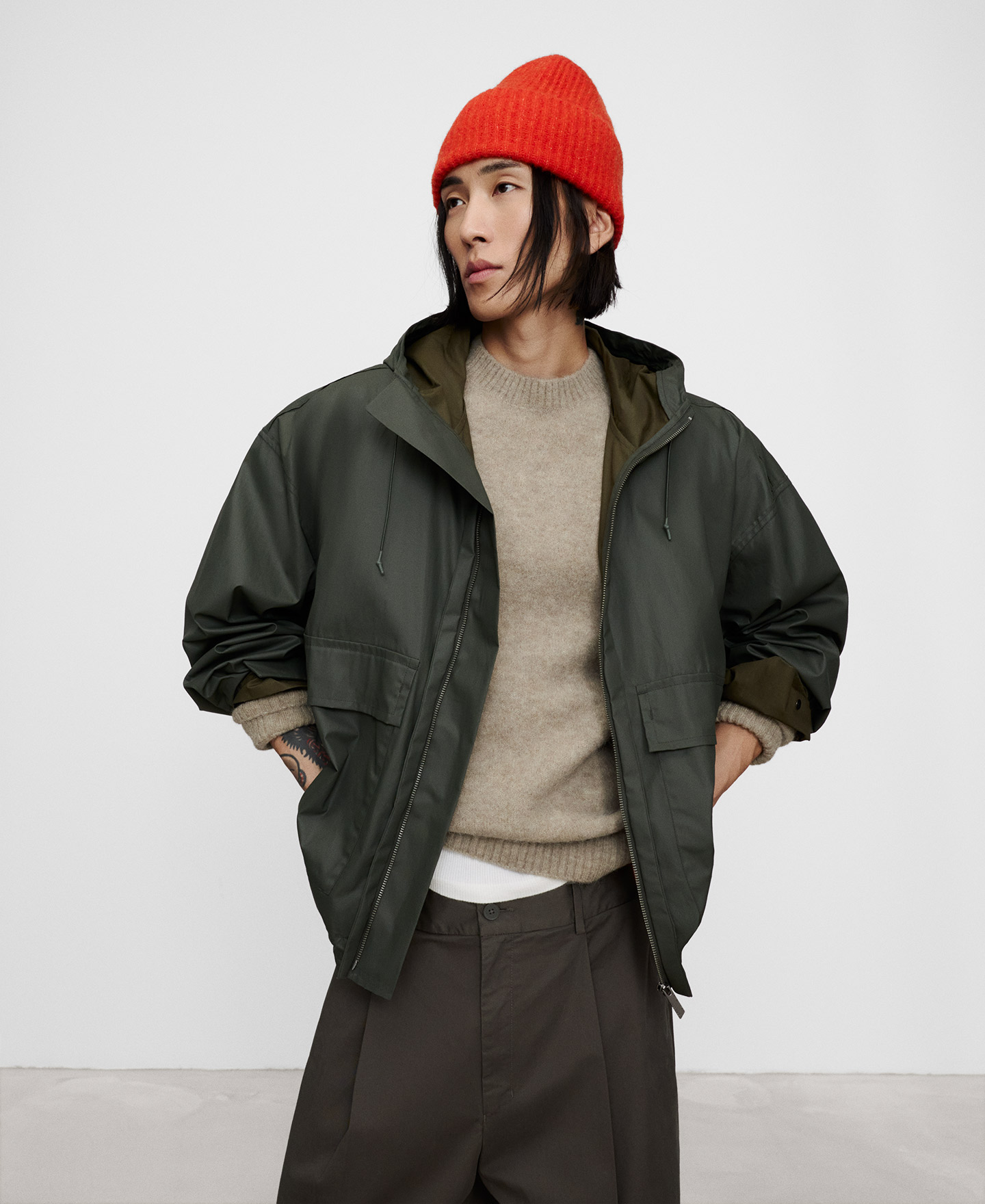 Cotton hooded short parka image number 0