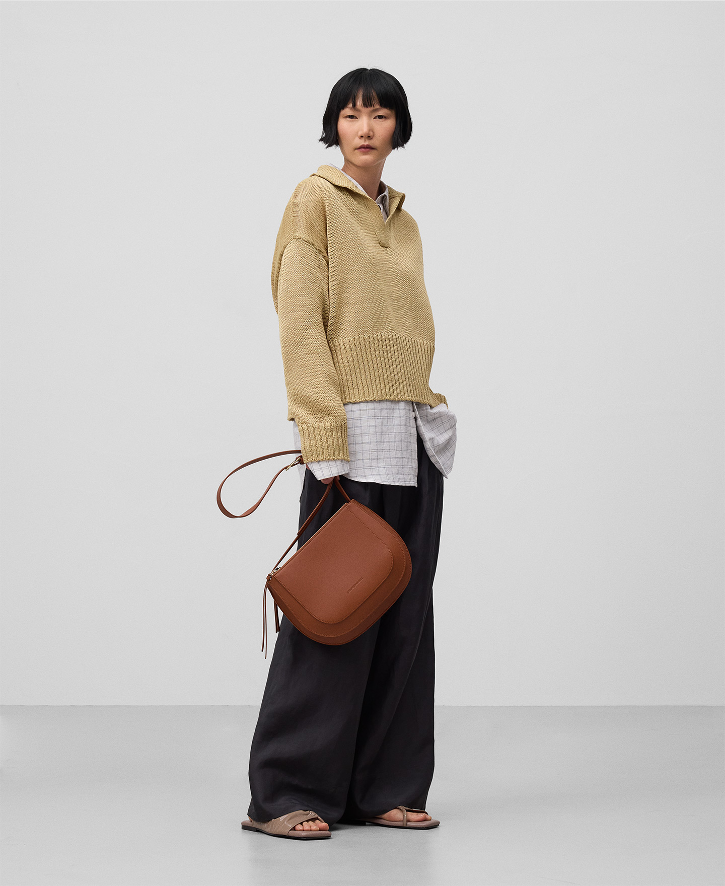 Dorna medium crossbody woman image number 4