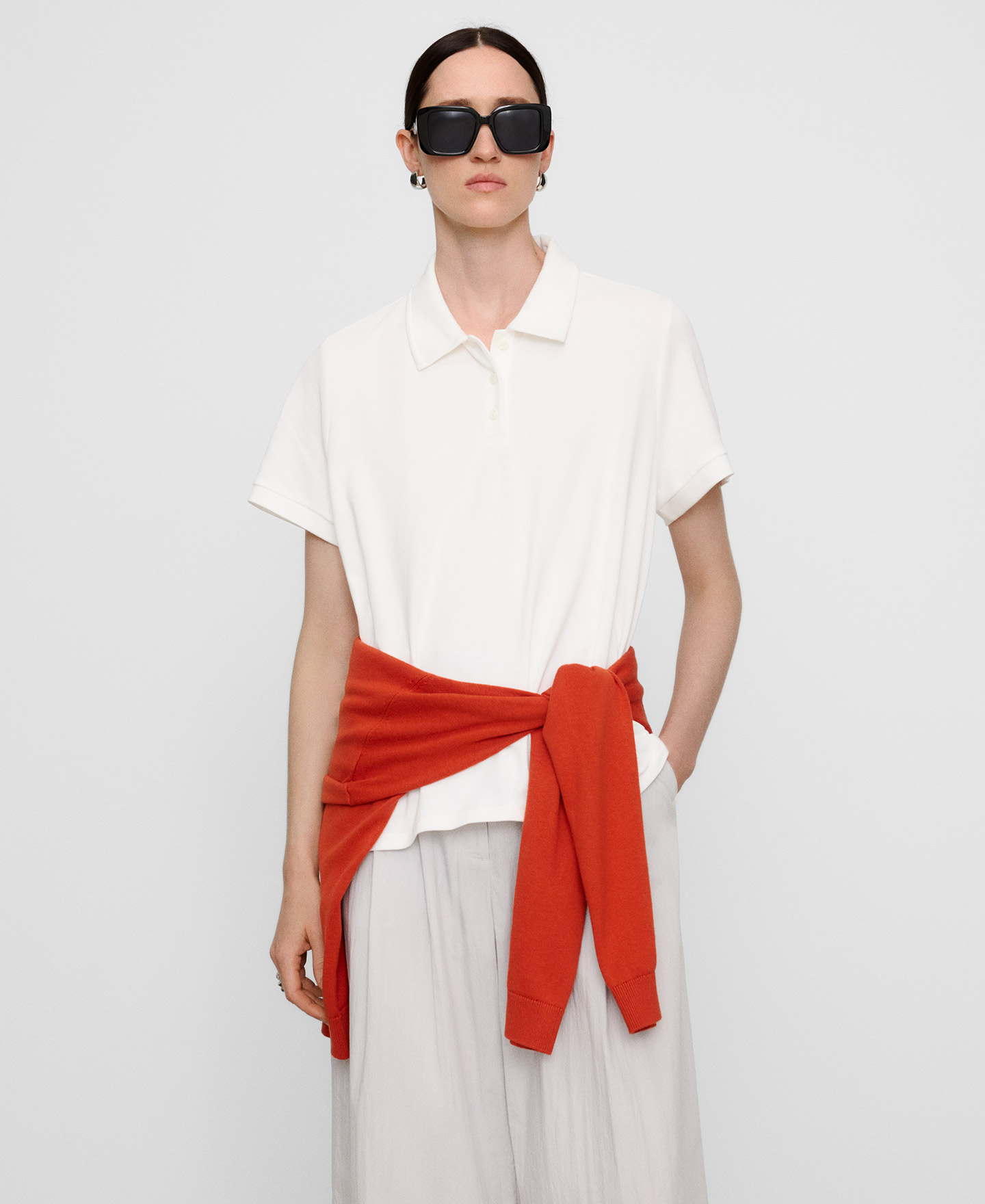 Piqu&eacute; structured neck A-line polo shirt image number 0