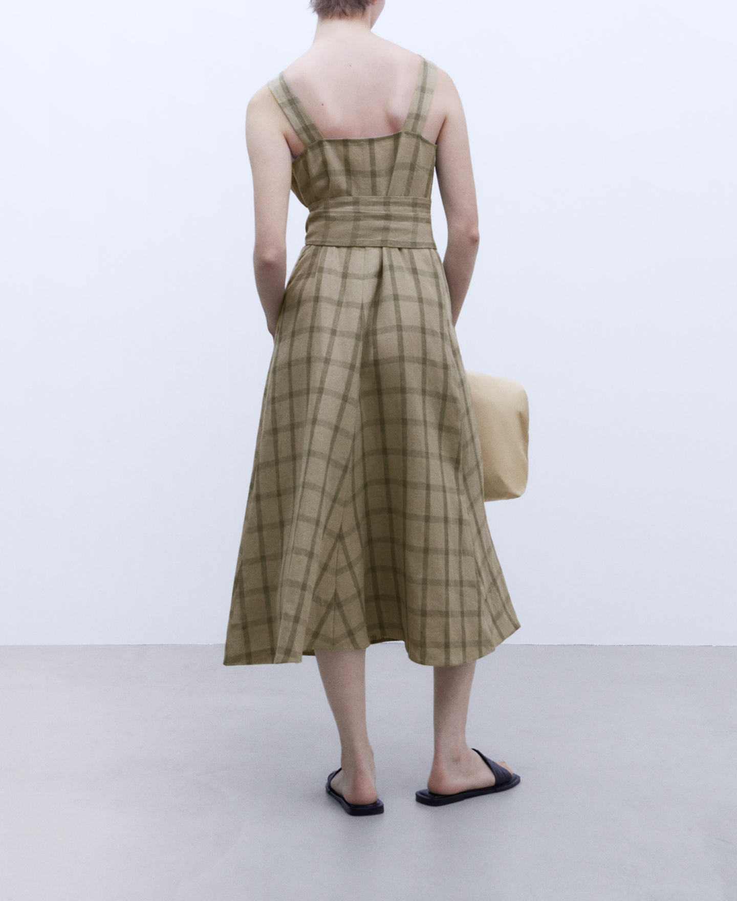 Straps dress check print image number 2