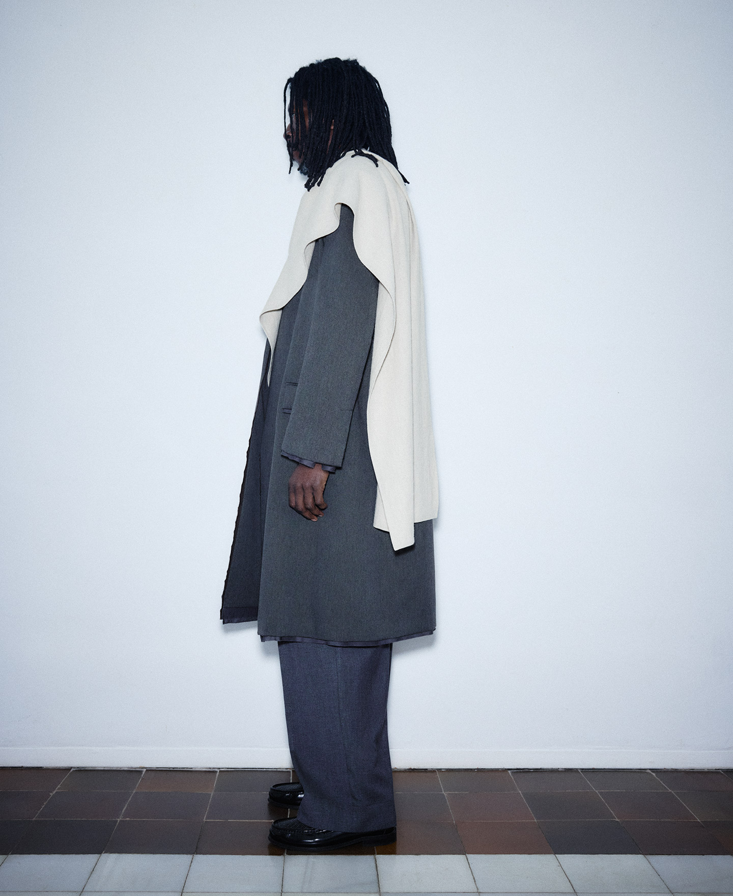 Tailored coat man image number 2