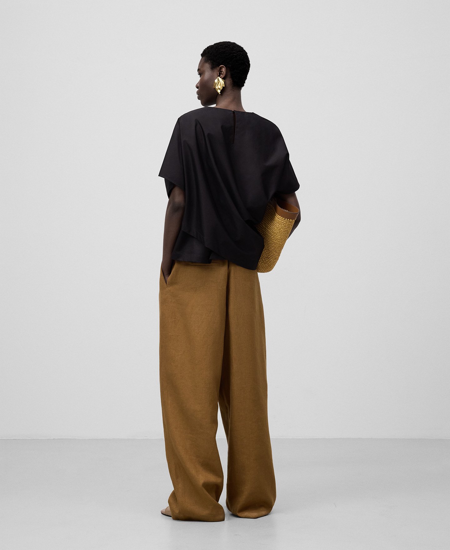 Cotton asymmetrical crossover top woman image number 2