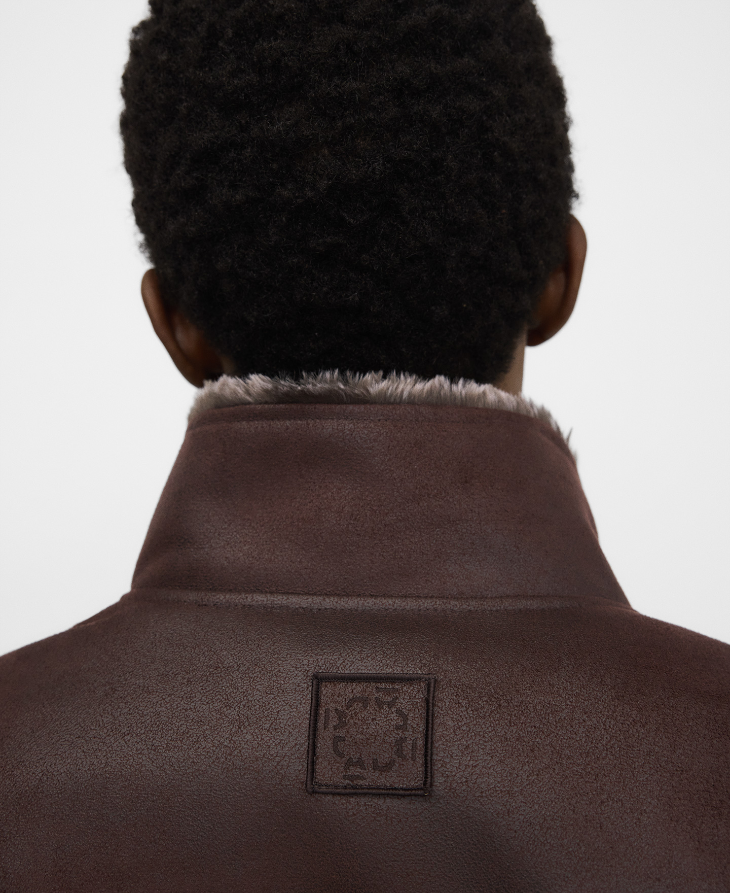 Chaqueta Piel No Piel cuello tira image number 3