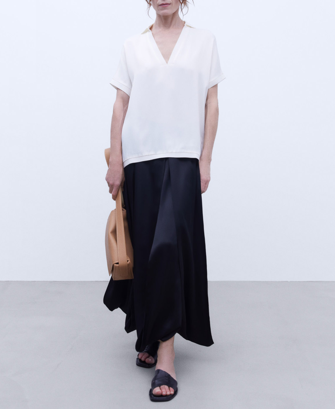 Japanese sleeve fluid T-shirt image number 1