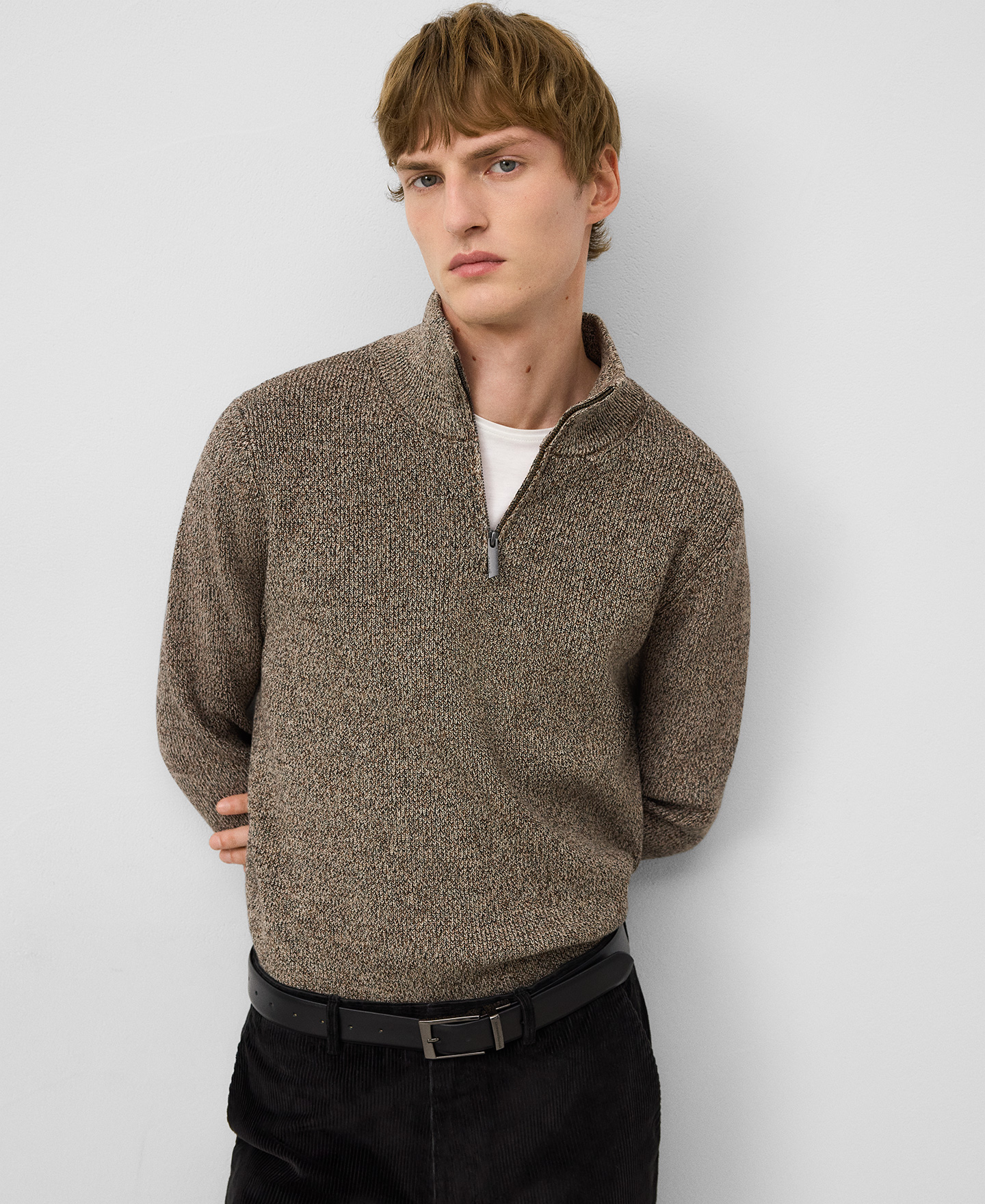 Zip-up perkins collar sweater man image number 0