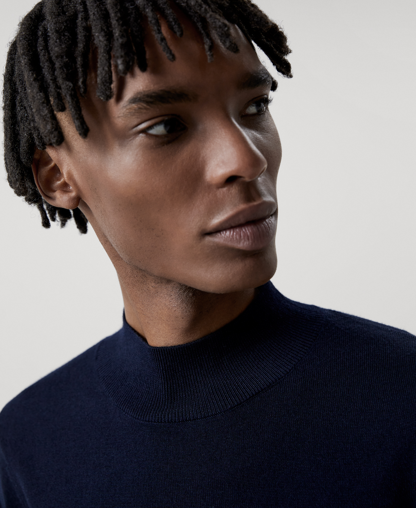 Merino wool perkins collar sweater image number 3