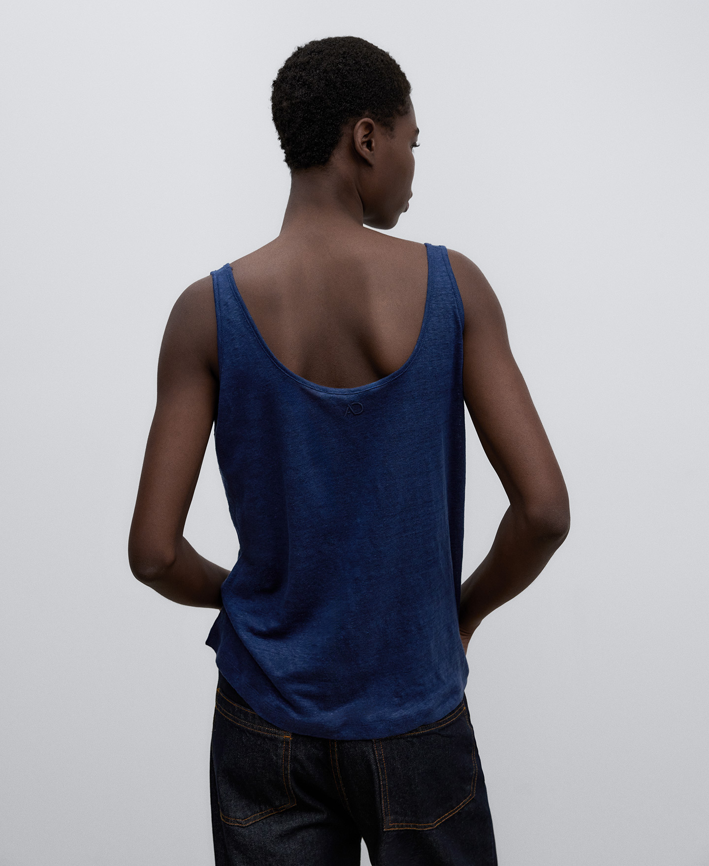 Linen sleeveless T-shirt woman image number 2