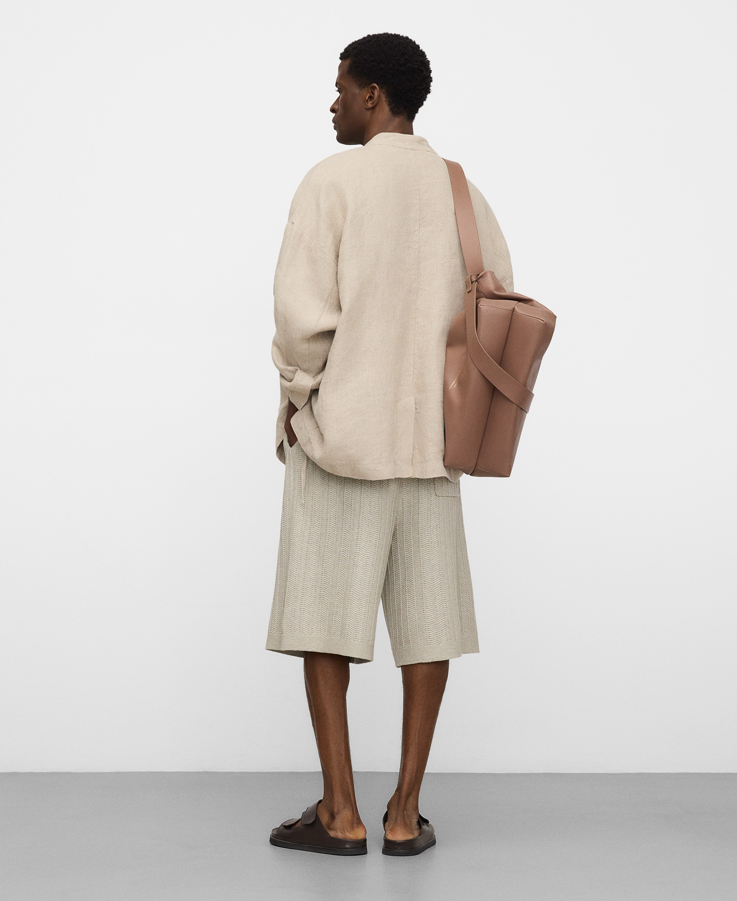 Bermuda oversize textura rafia image number 2