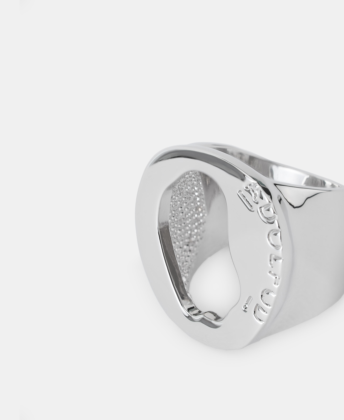 Anillo orgánico vaciado en zinc image number 1