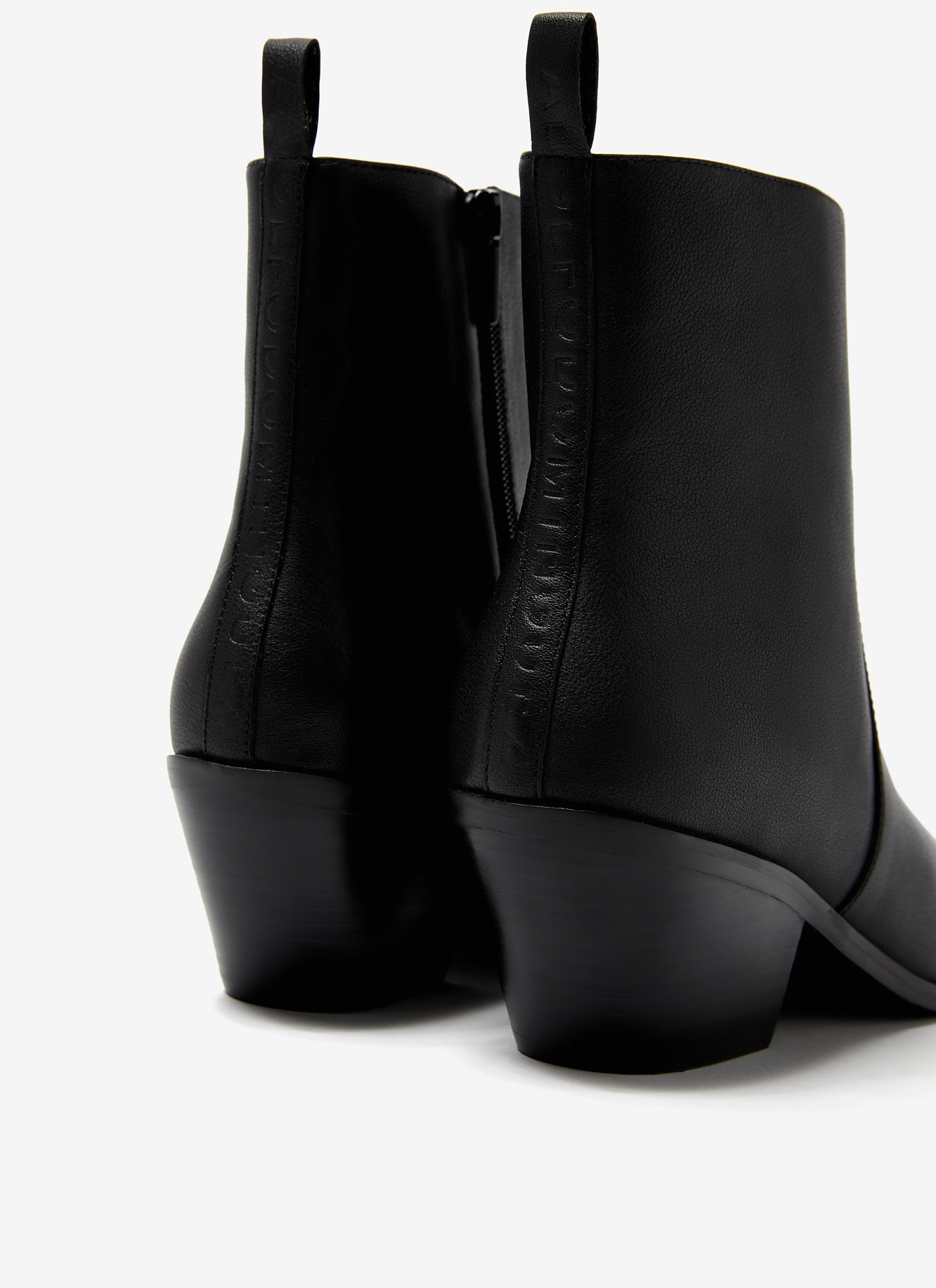 Mid-heeled ankle boots image number 1