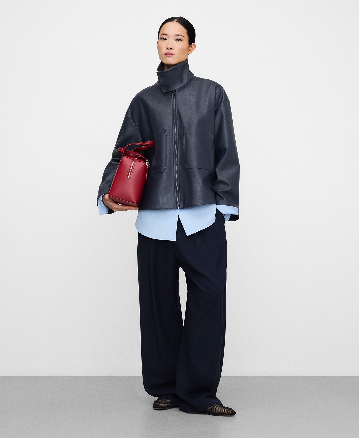 Bowling Mica image number 4