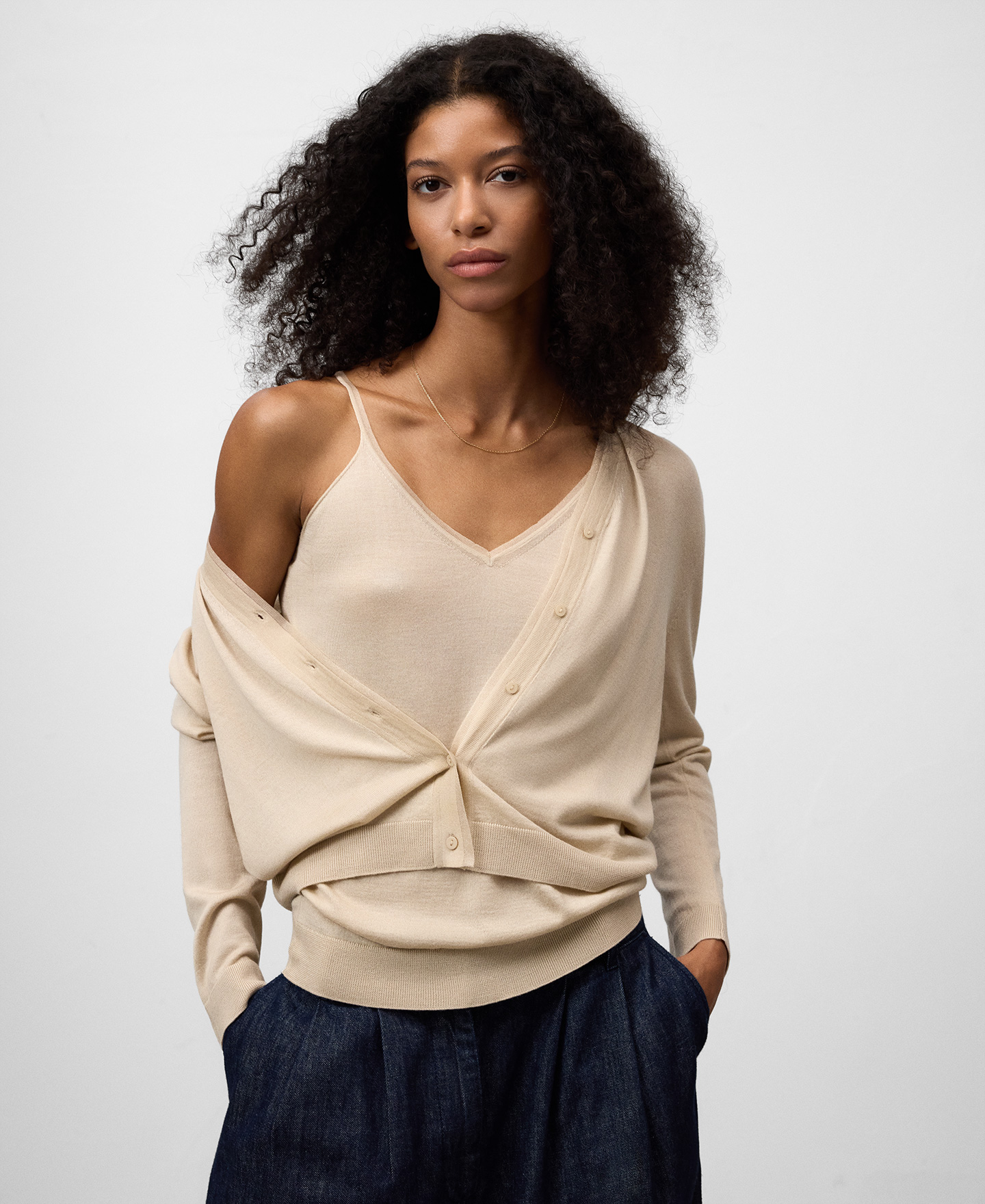 Top semi-transparent en maille pour femme image number 0