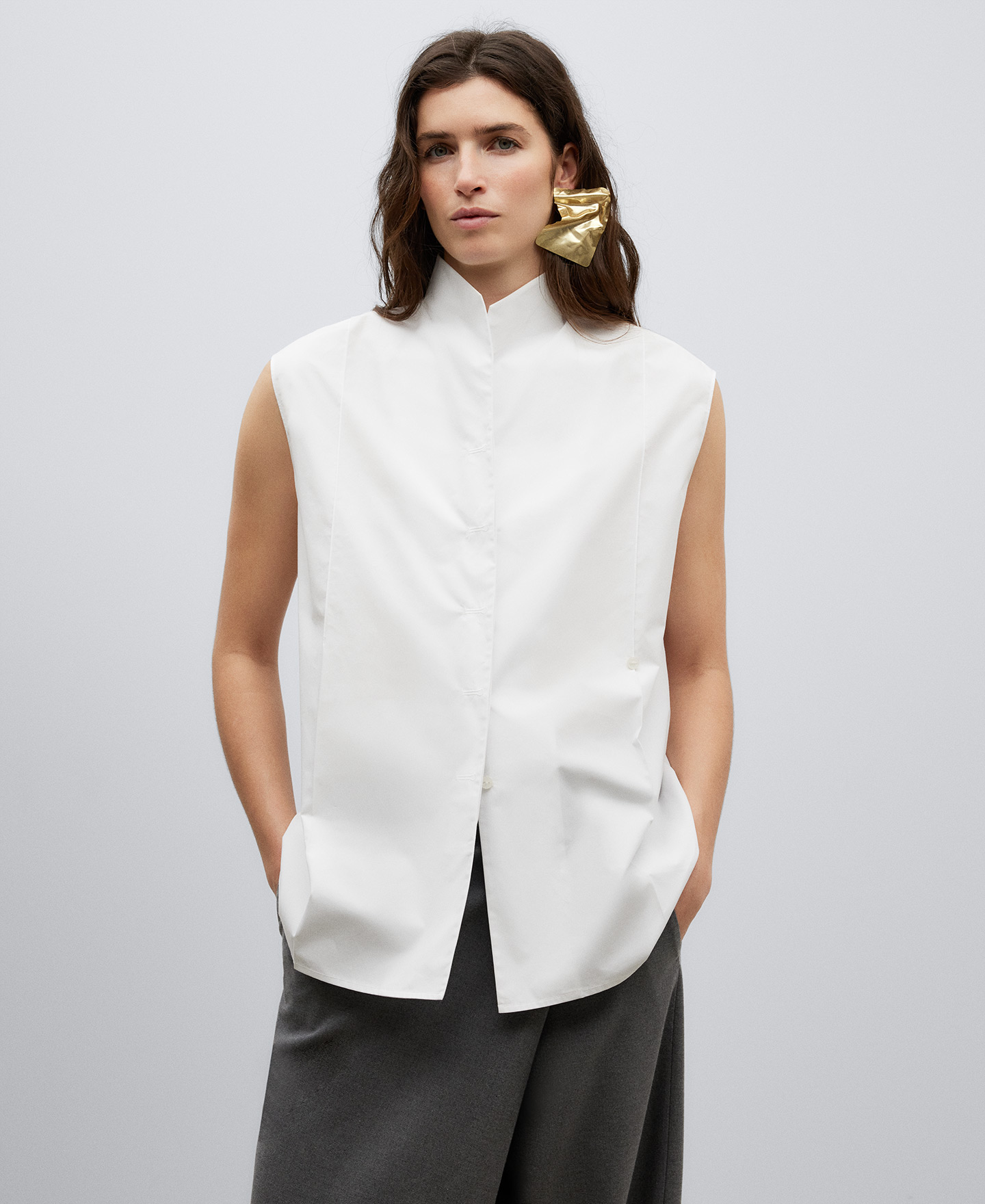 Blusa blanca sin mangas hot sale