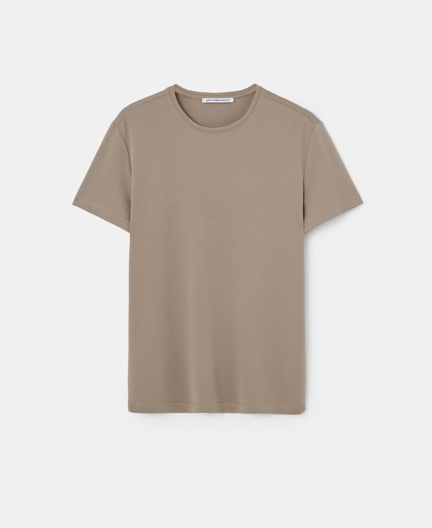 Camiseta cuello caja en modal image number 4