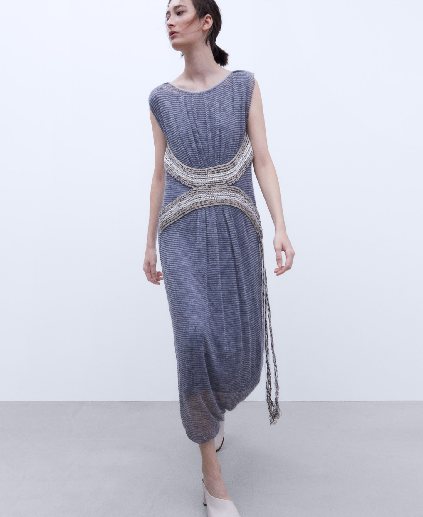 Long dress with jacquard details image number 0