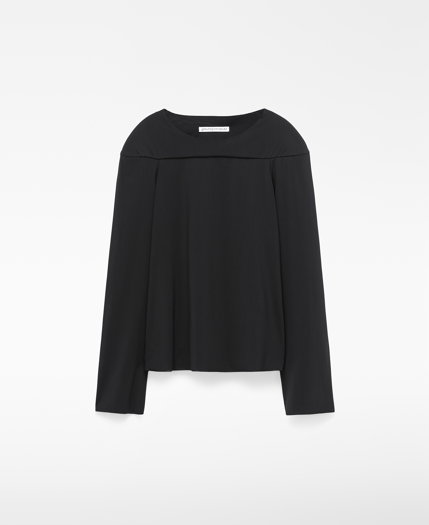 Long sleeve T-shirt with shoulder pads image number 4