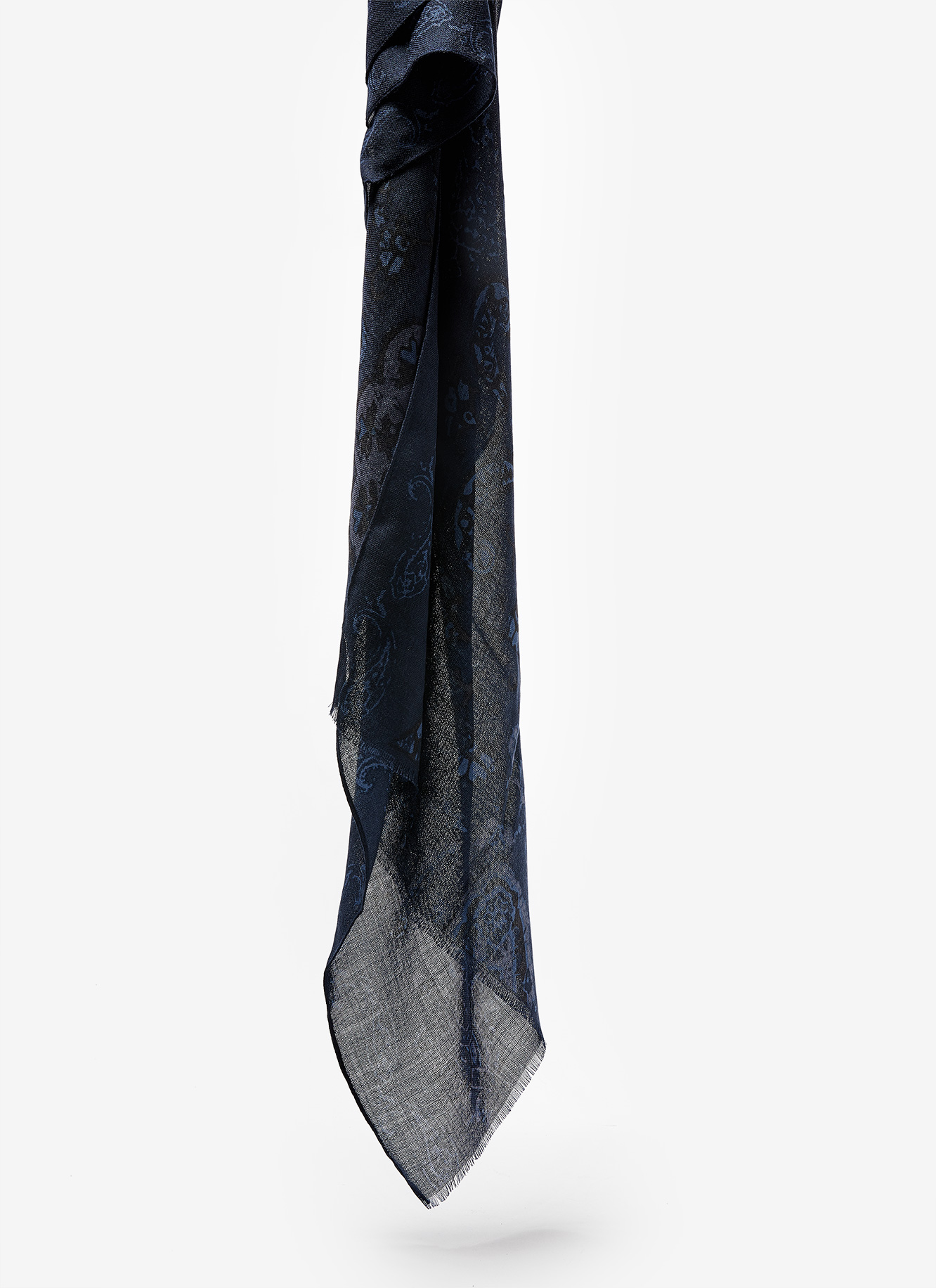 Wool foulard with cashmere print image number 1
