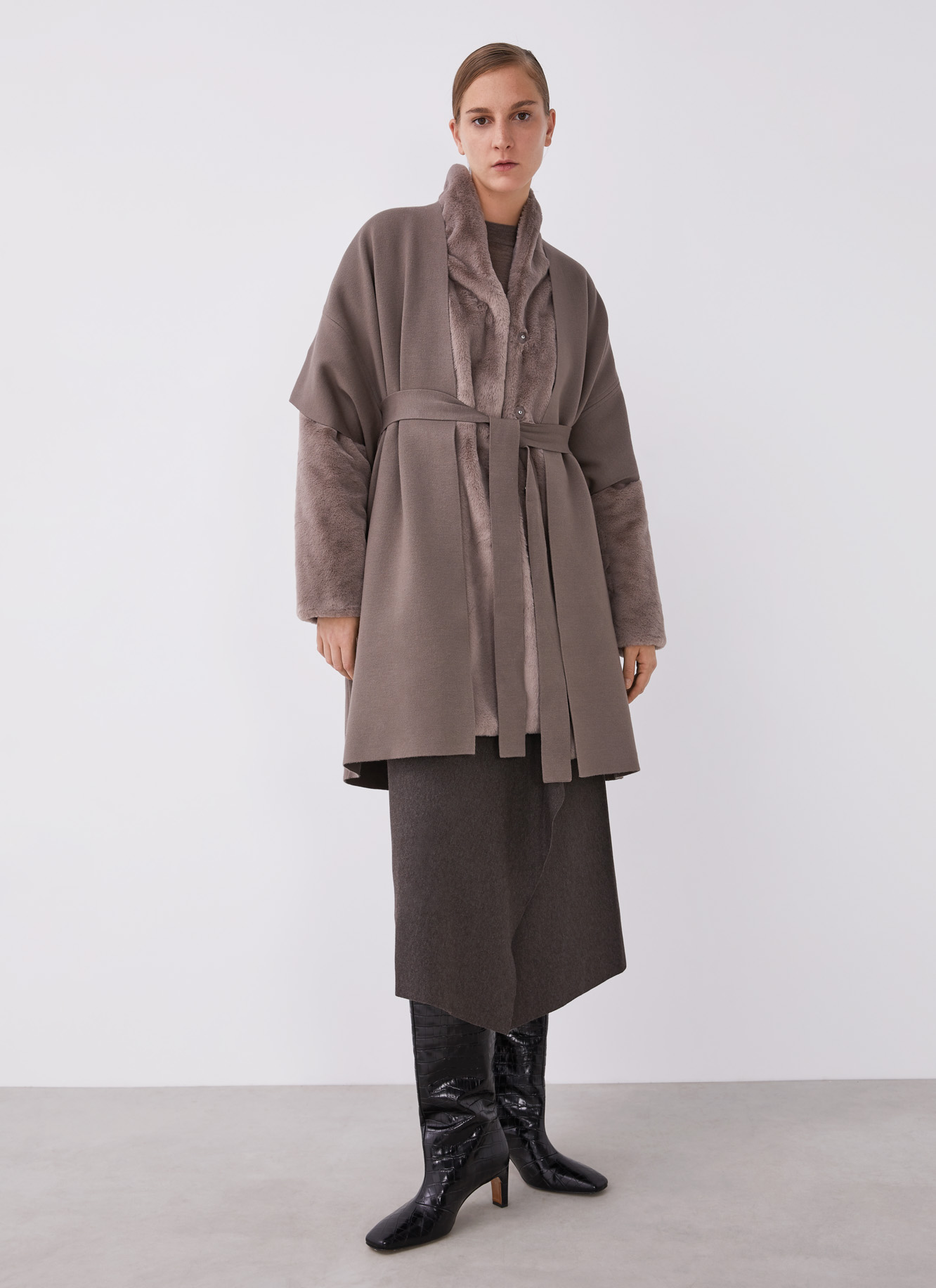 Anorak envolvente reversible image number 7