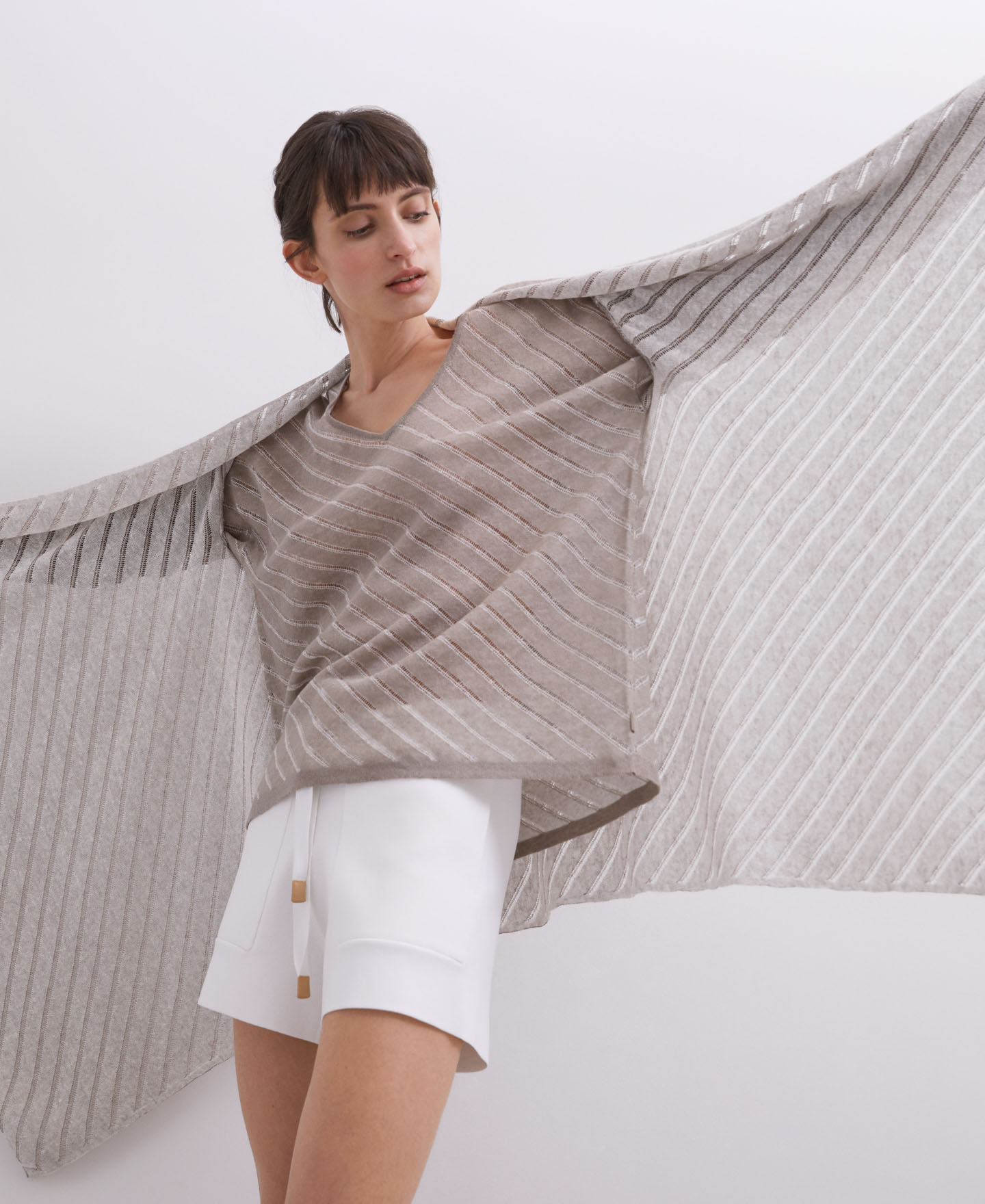 Linen and nylon knitted jacket image number 3