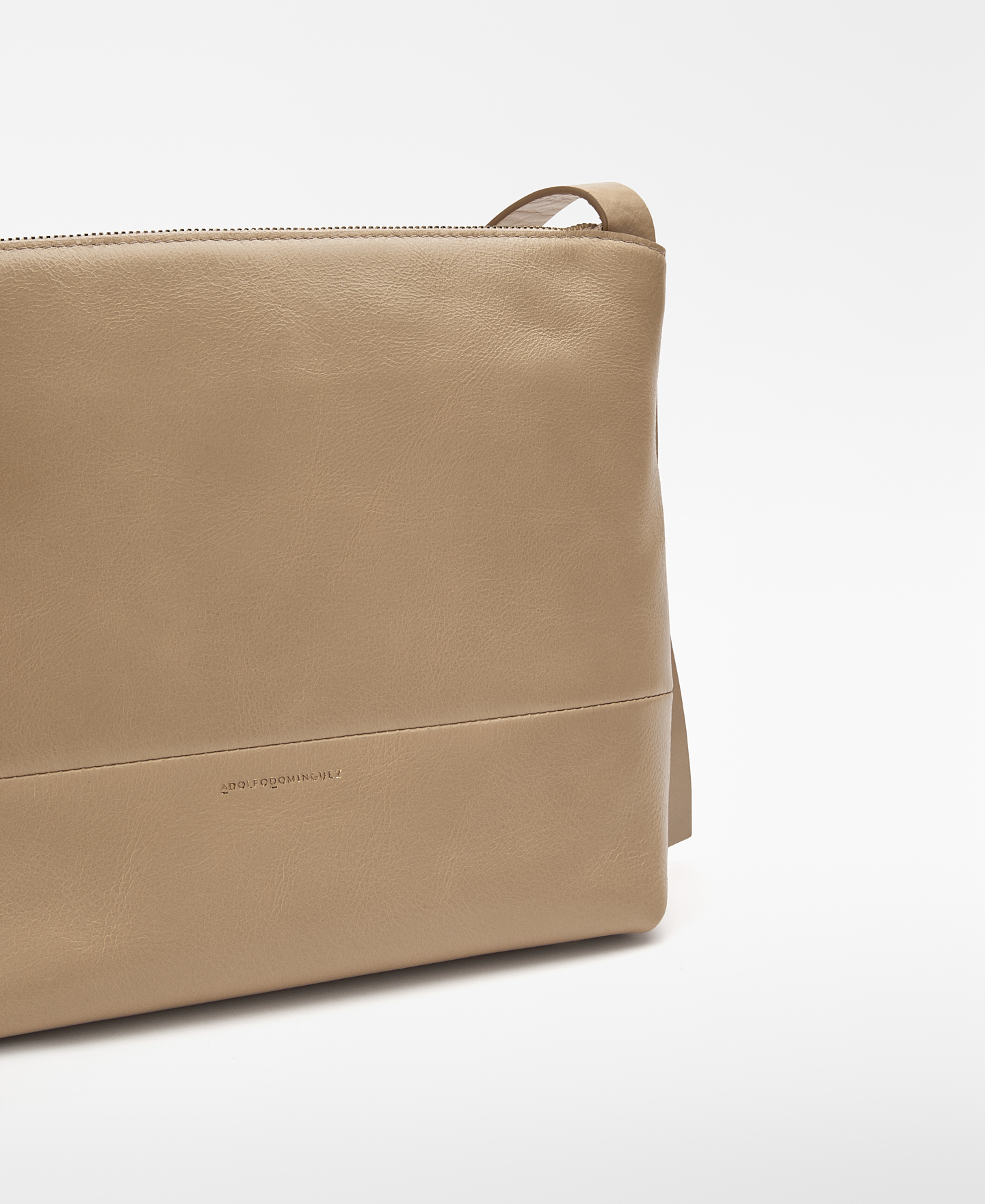 Ori&oacute;n leather medium citybag image number 3