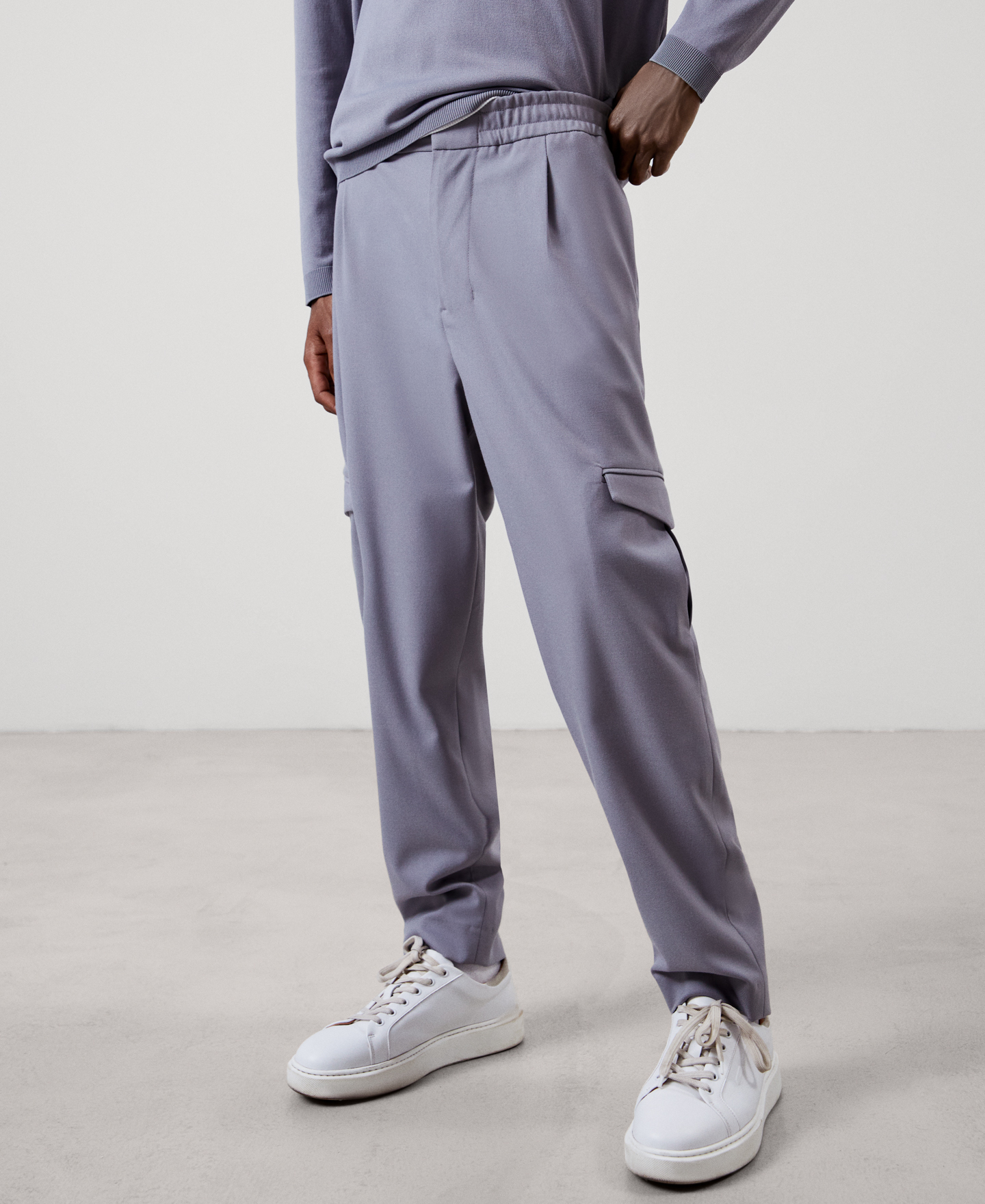 Jogging cargo trousers image number 0