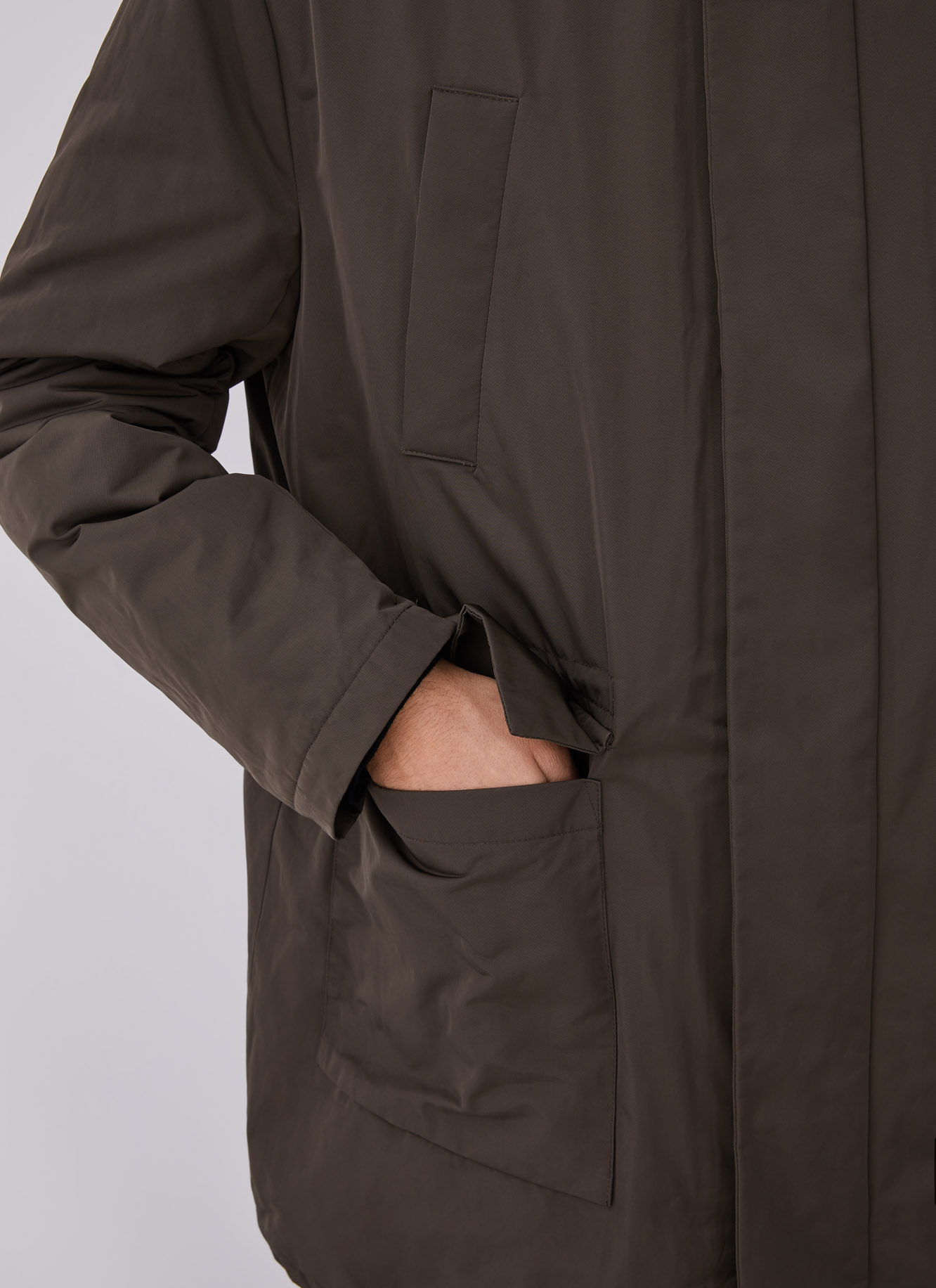 Parka sahariana acolchada con capucha image number 2