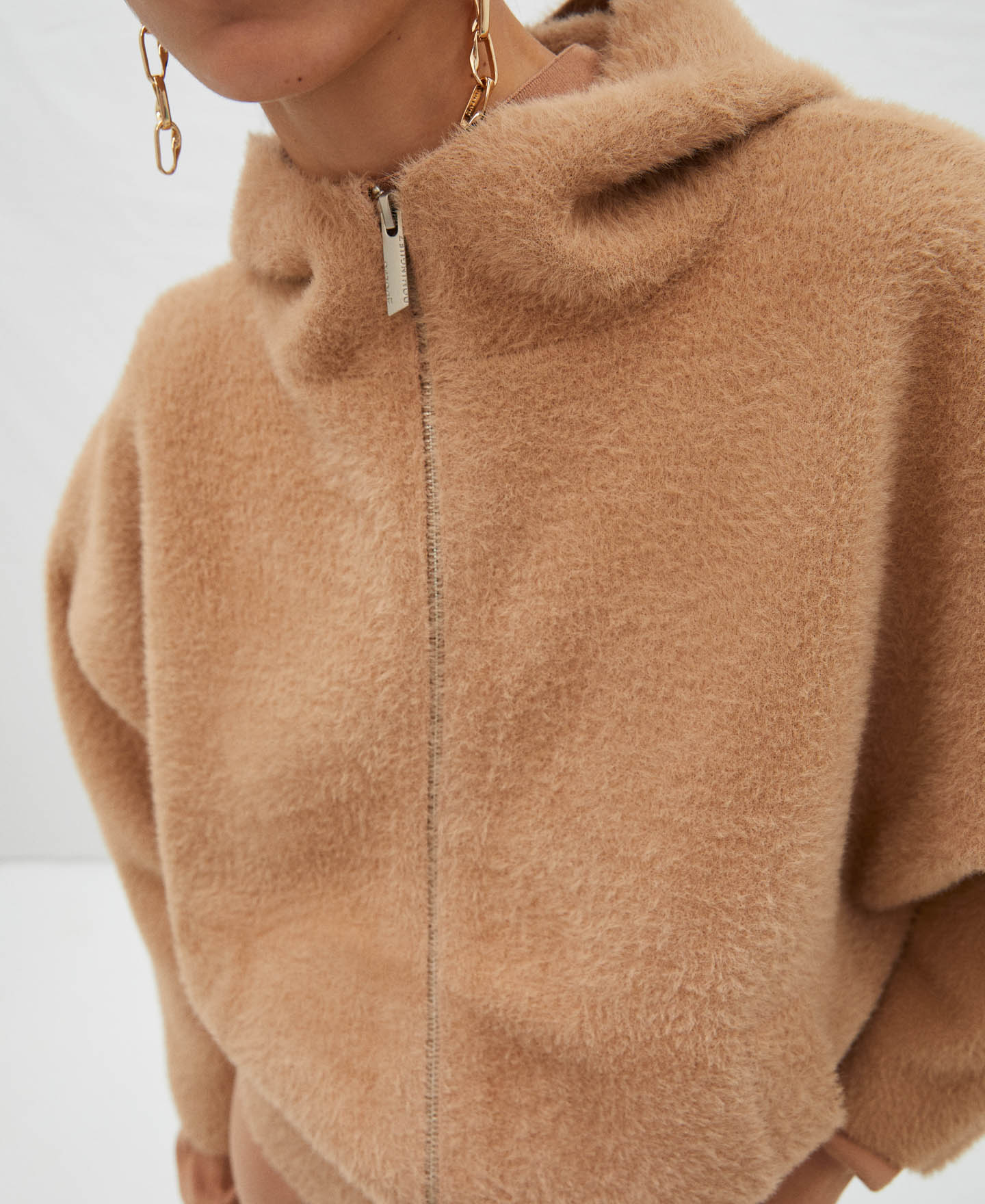 Bat sleeve hoodie image number 3