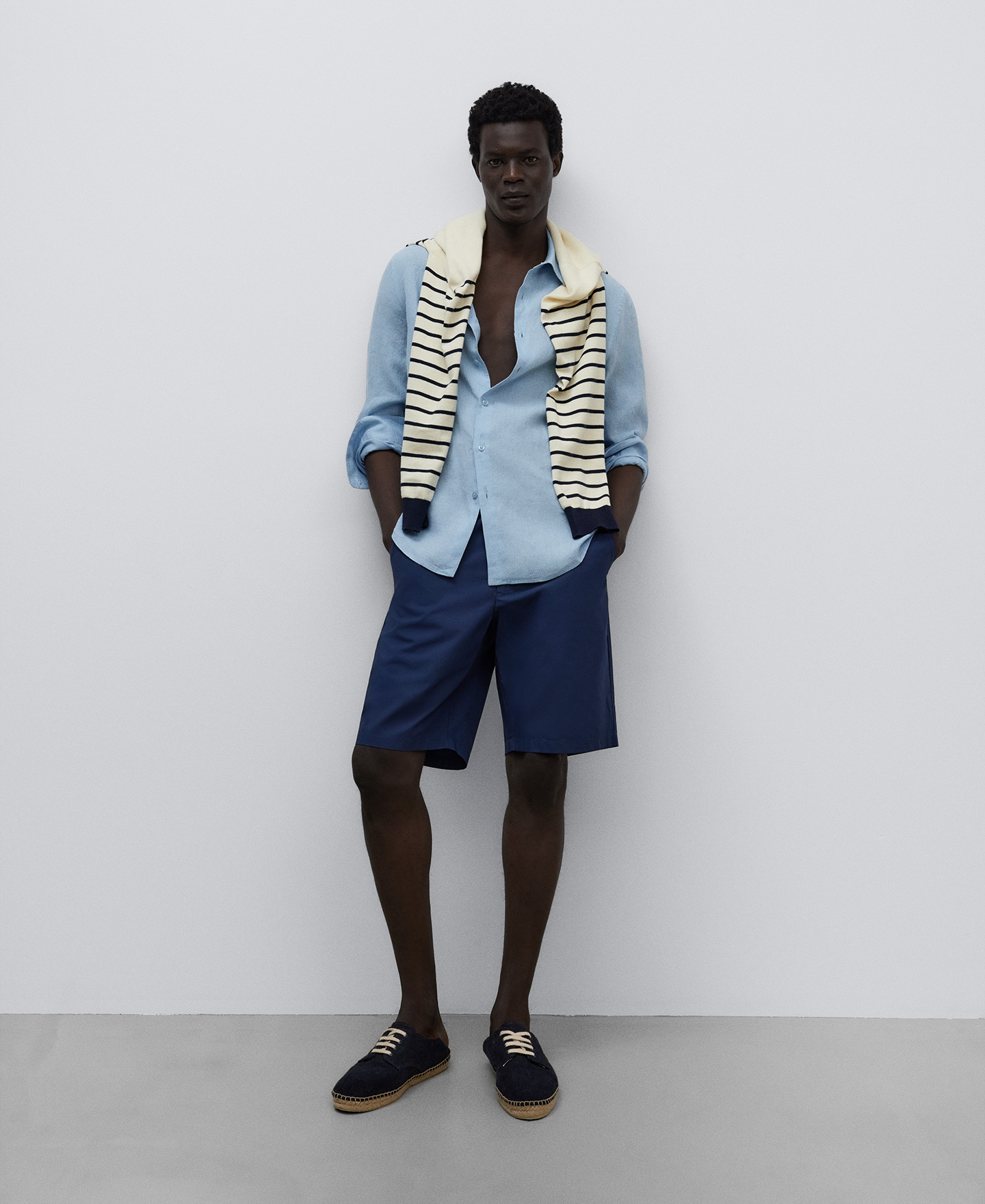 Bermuda en popeline de coton pour homme image number 1