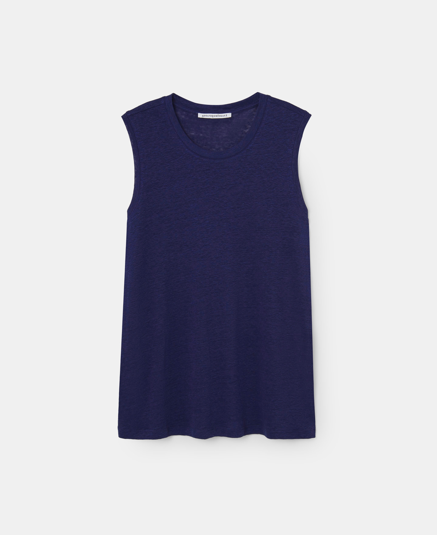 Sleeveless linen t-shirt image number 3