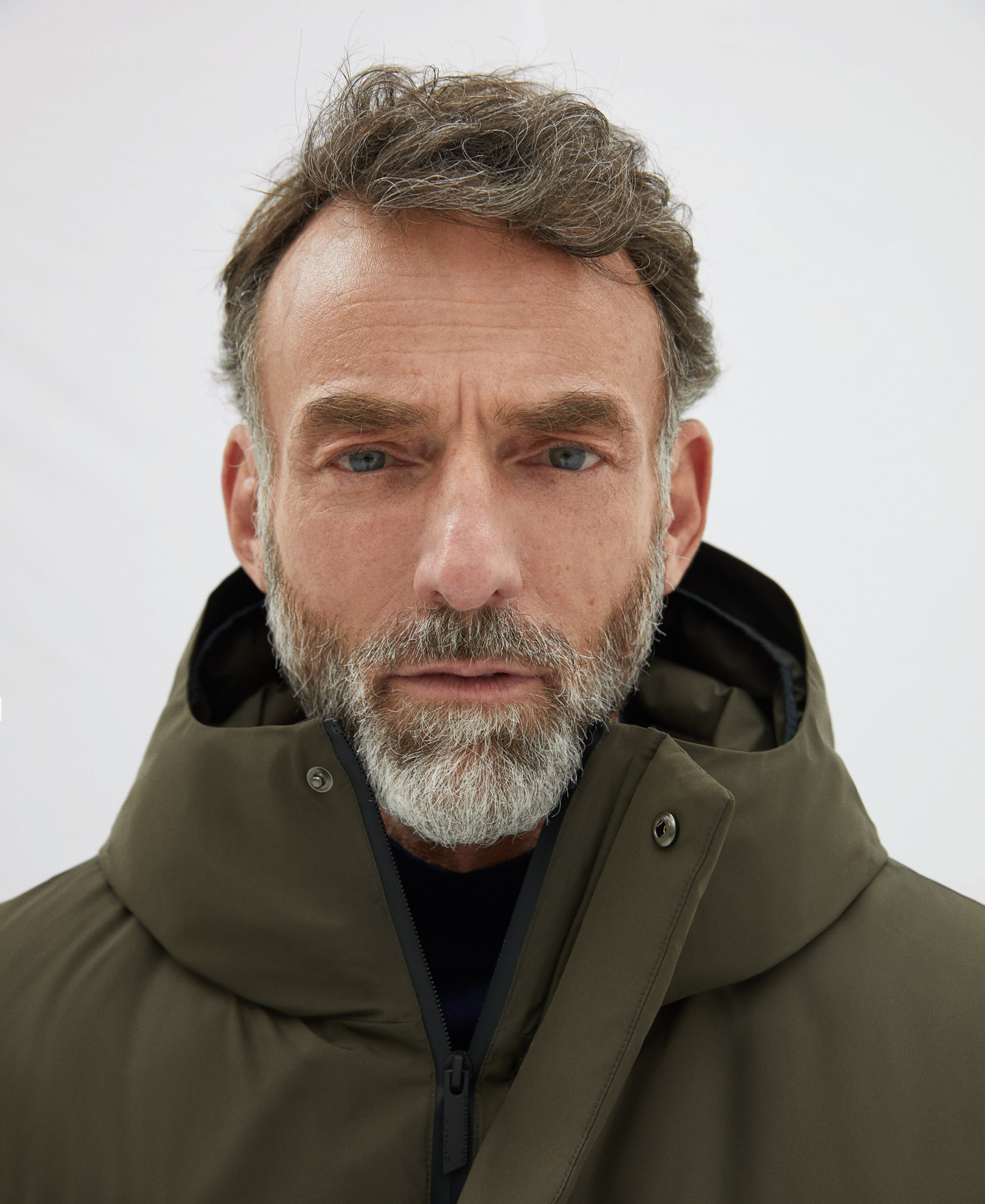 Padded coat with hood image number 3