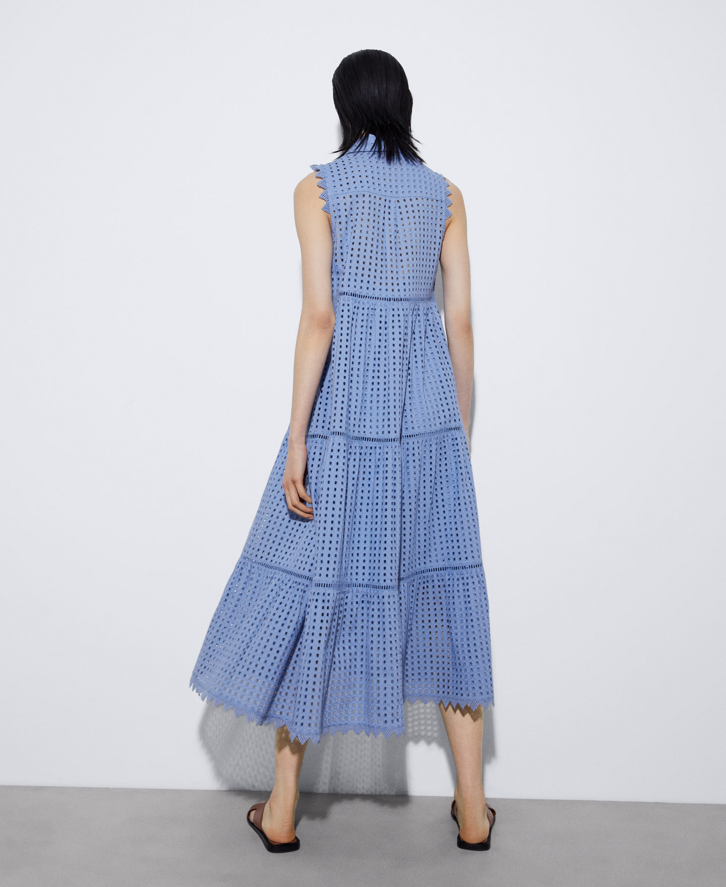 Long dress with shirt collar image number 2