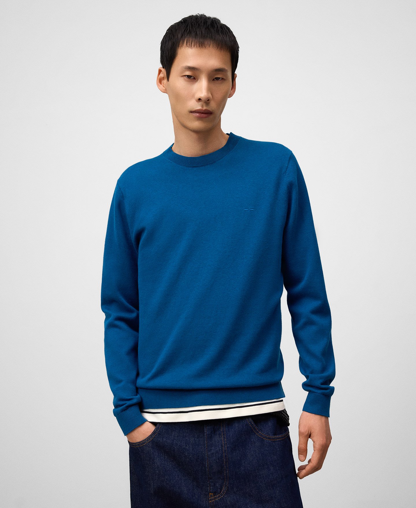 Camisola de gola redonda de ajuste regular para homem image number 0