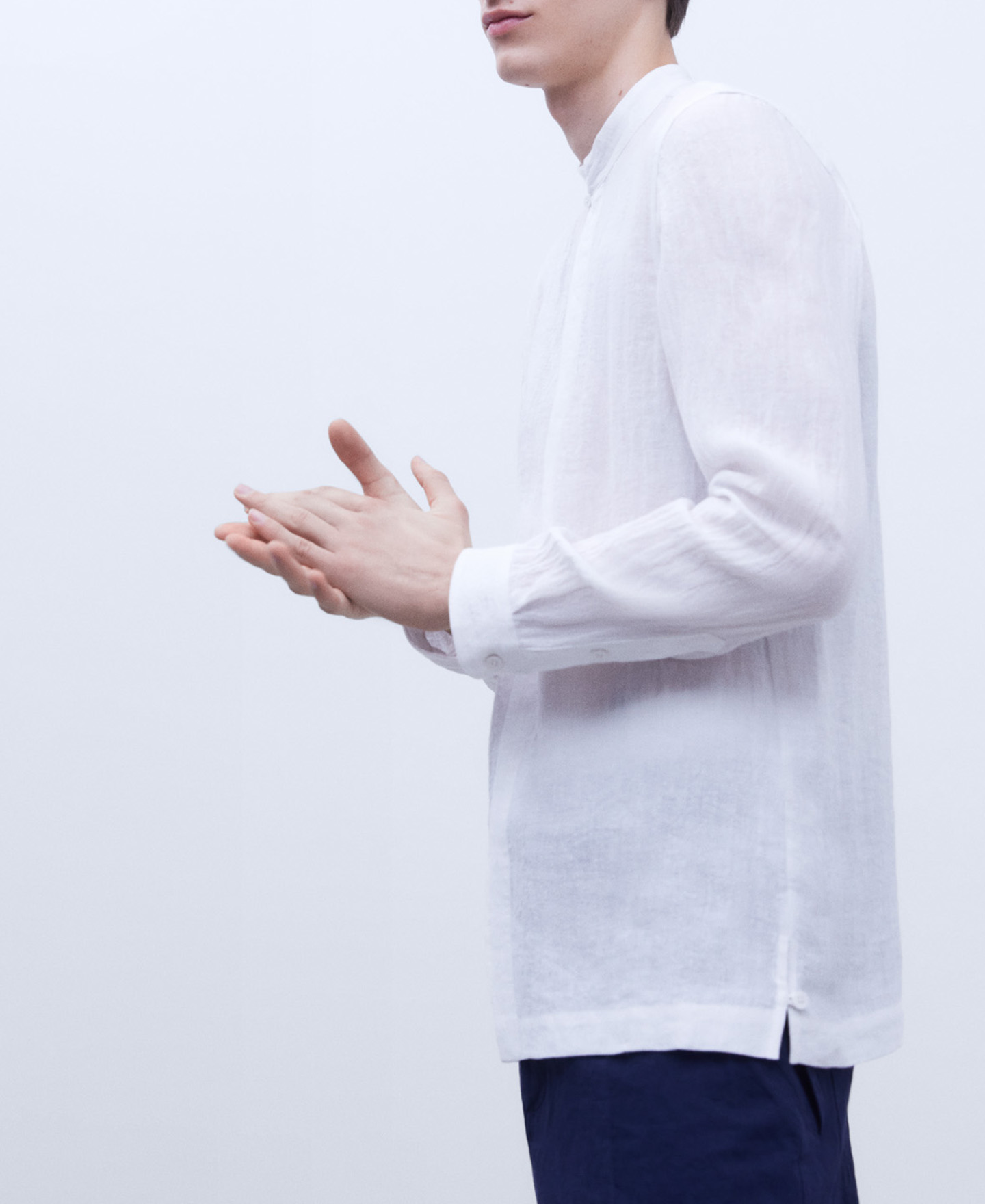 European linen wrinkled texture shirt image number 4