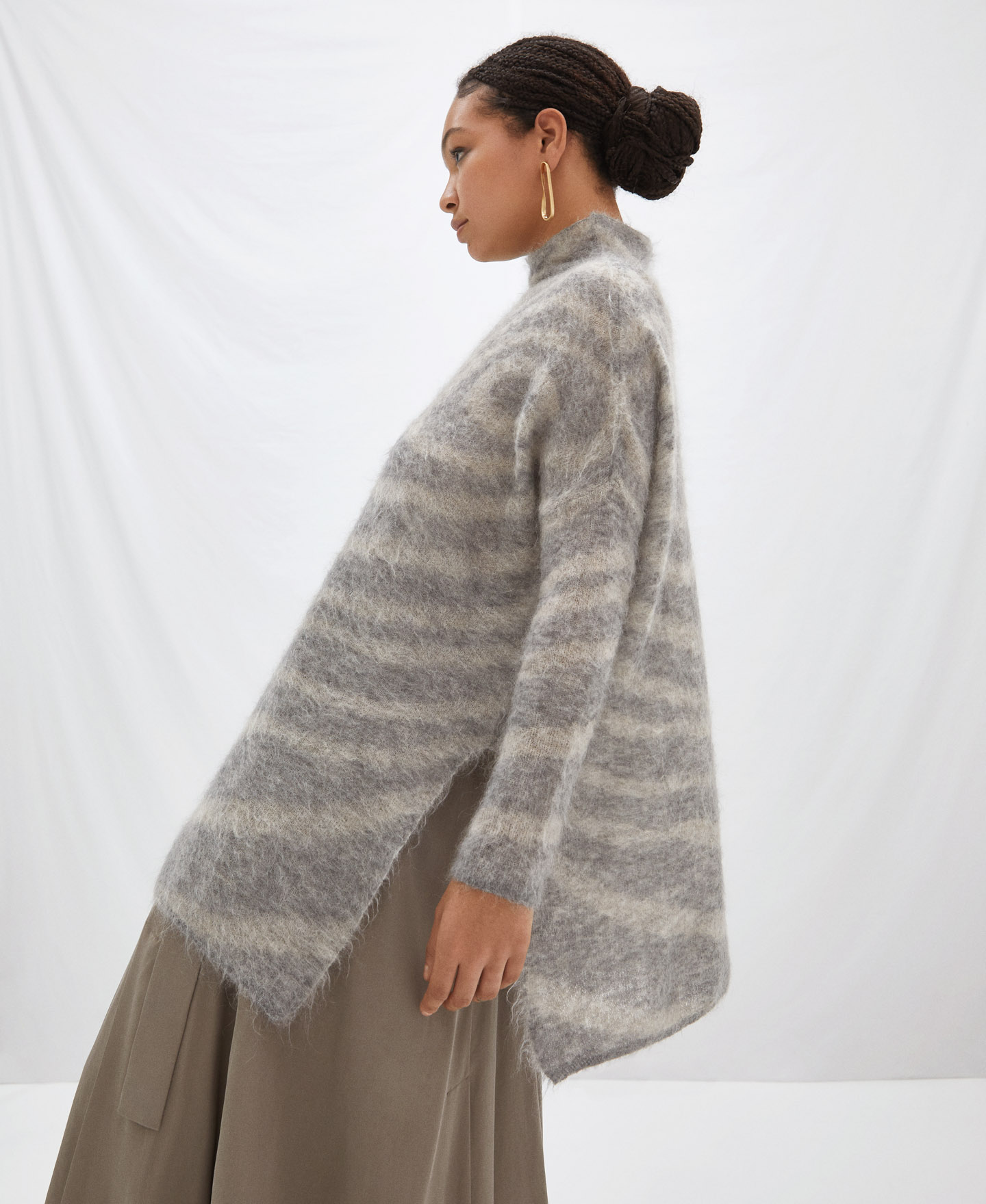 Oversize sweater with spiral print image number 0