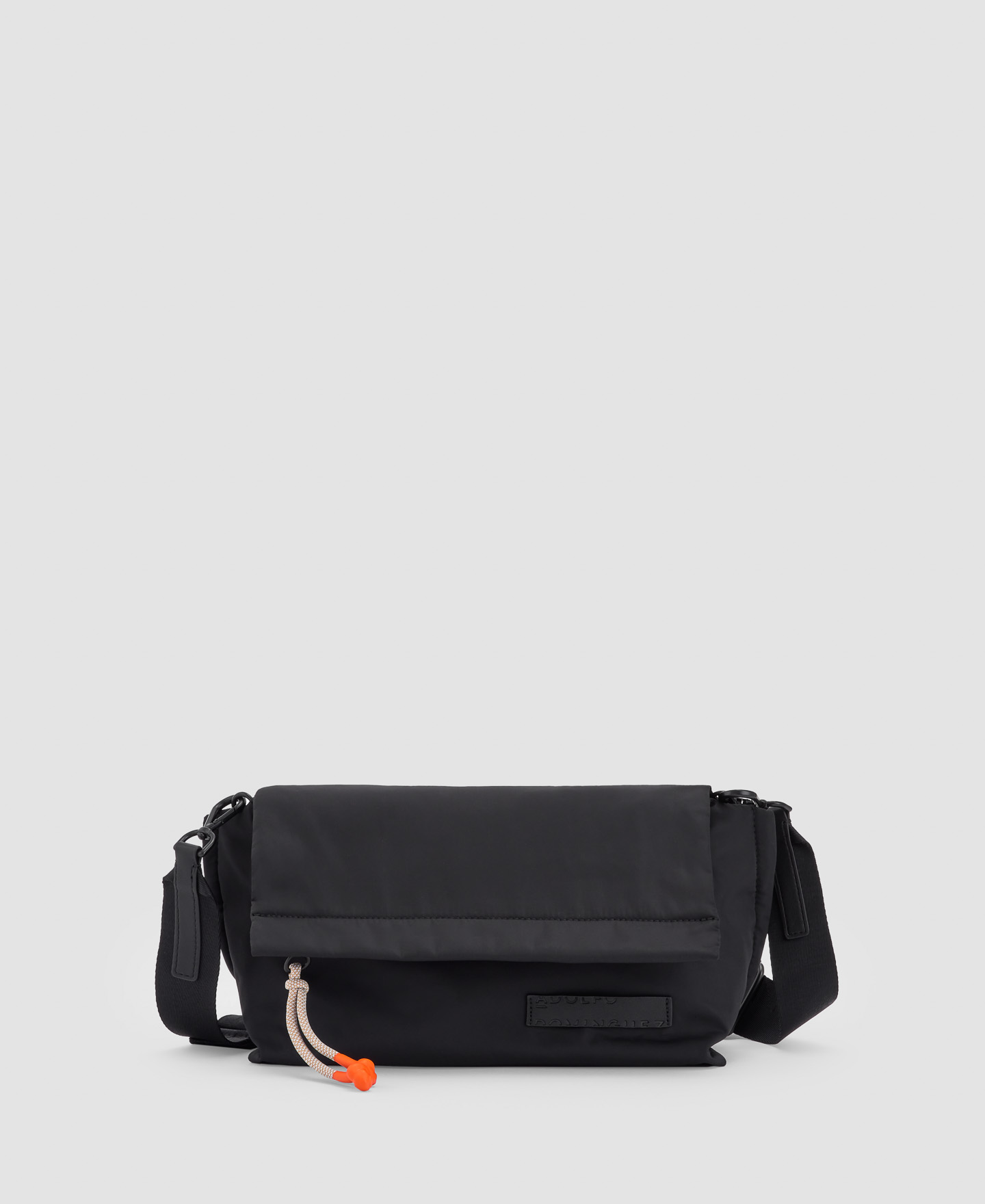 Recycled materials shoulder bag image number 0