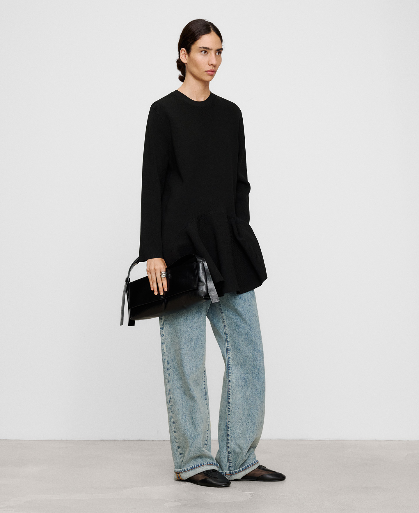 Short knit dress with ruffle detail image number 1