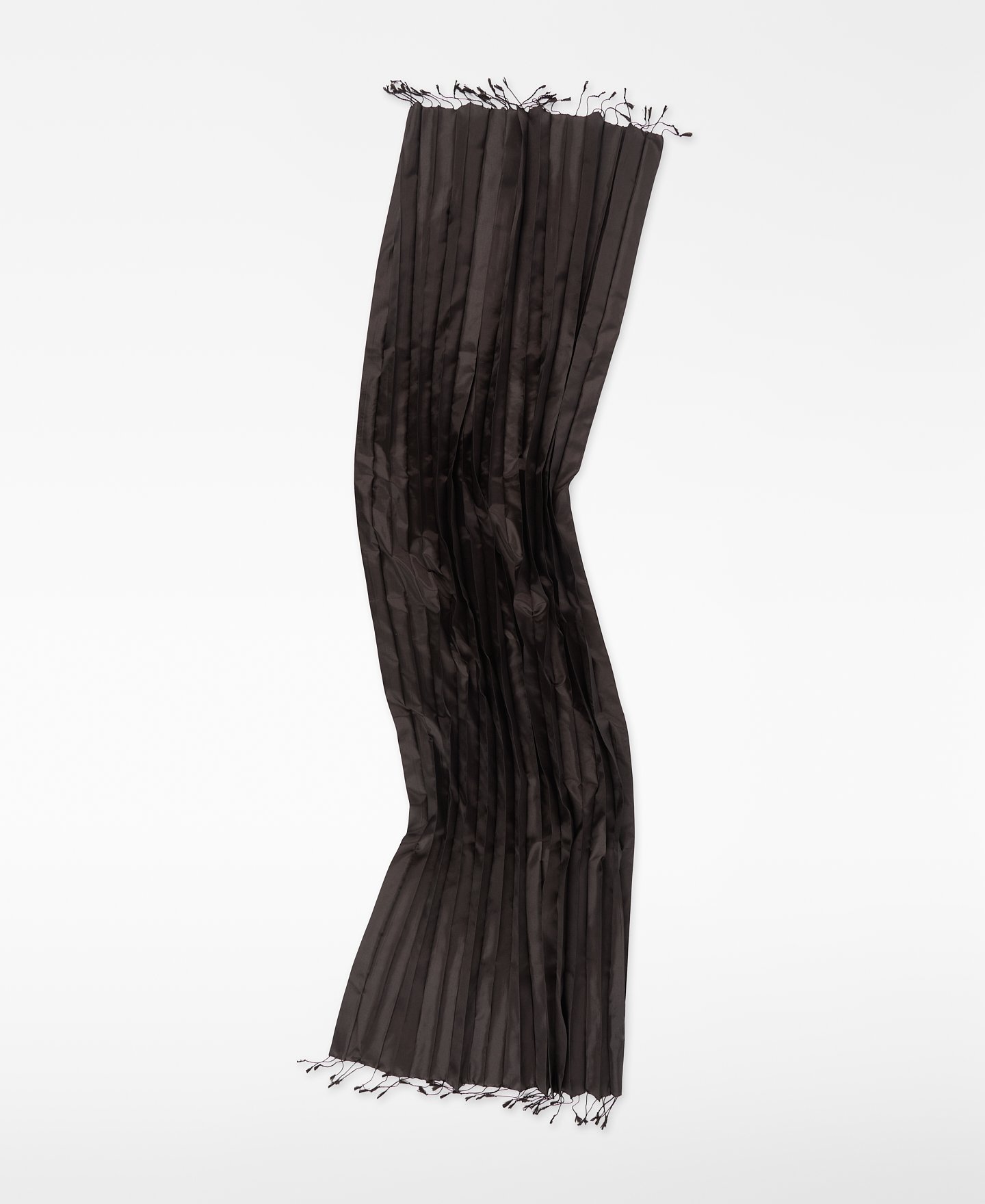 Pleated cocktail shawl with fringe image number 1