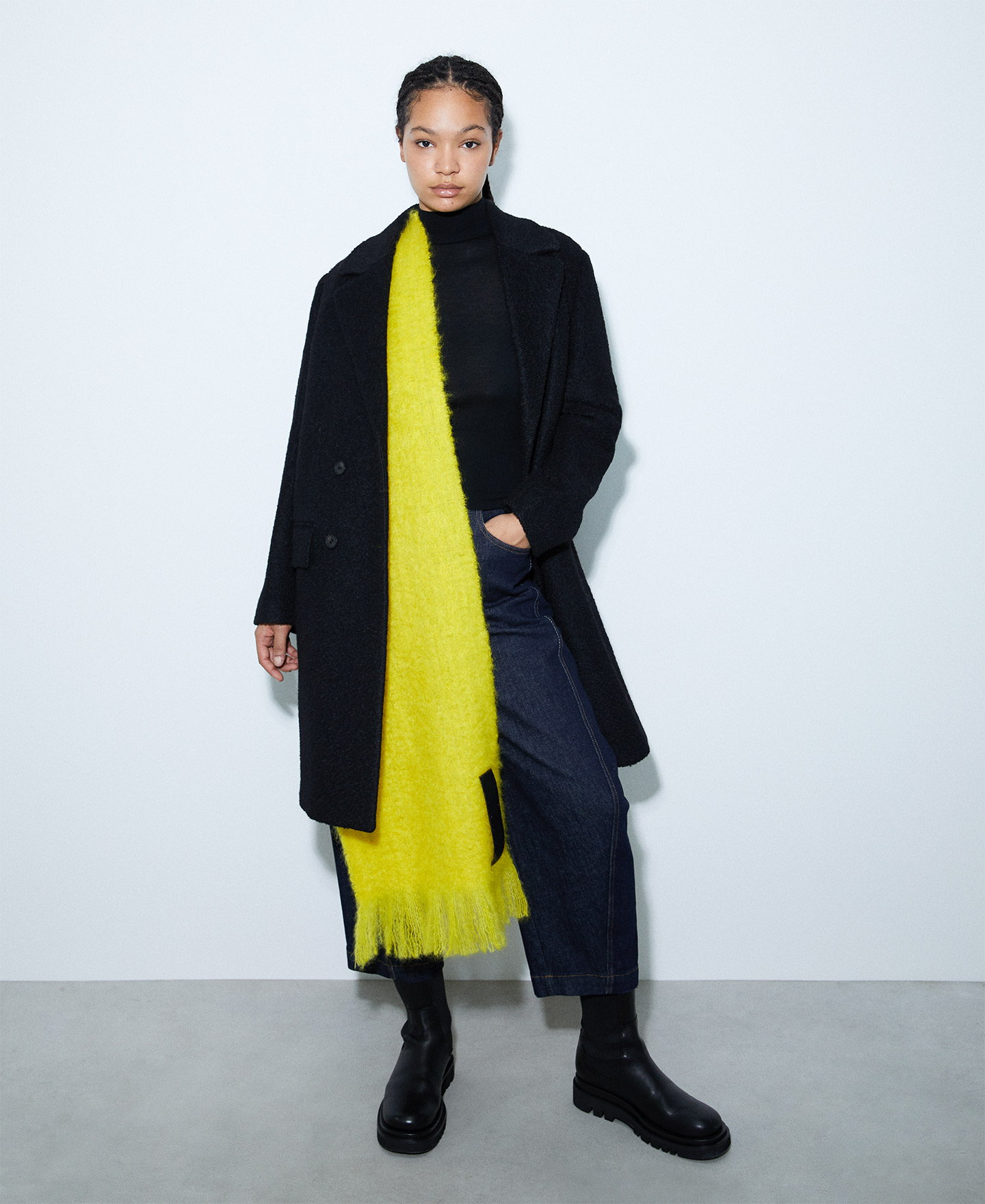 Merino wool perkins collar sweater image number 1