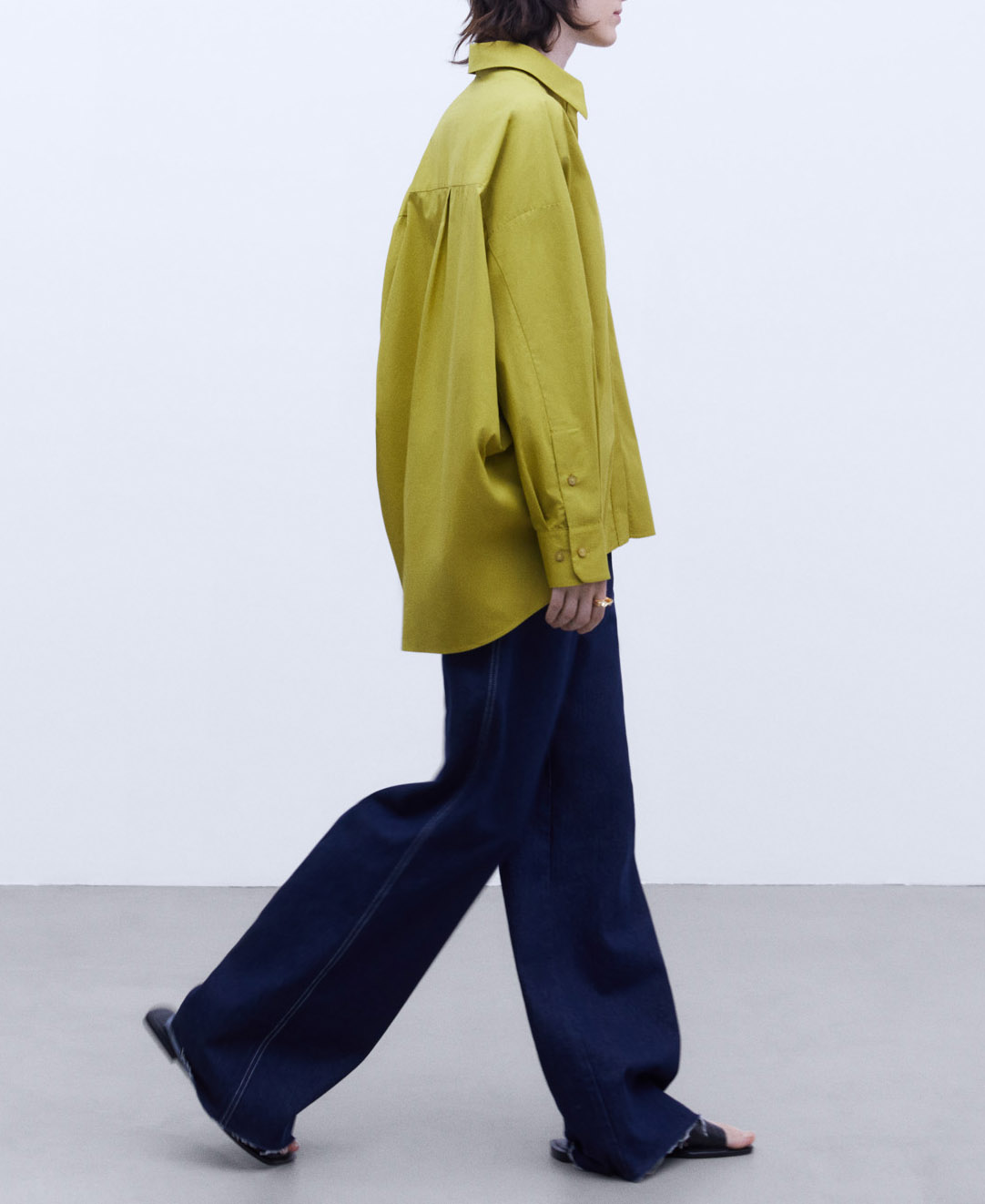 Oversize shirt in cotton image number 2