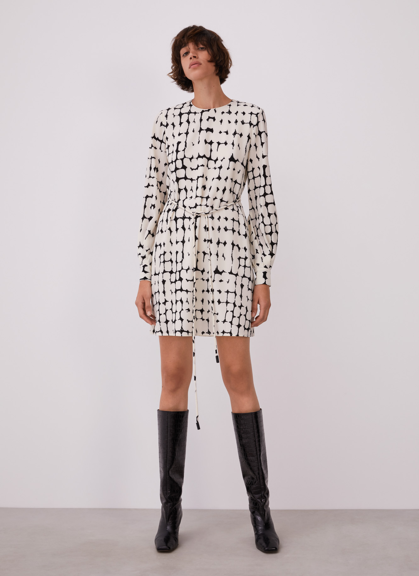 Mini dress with signature print image number 0