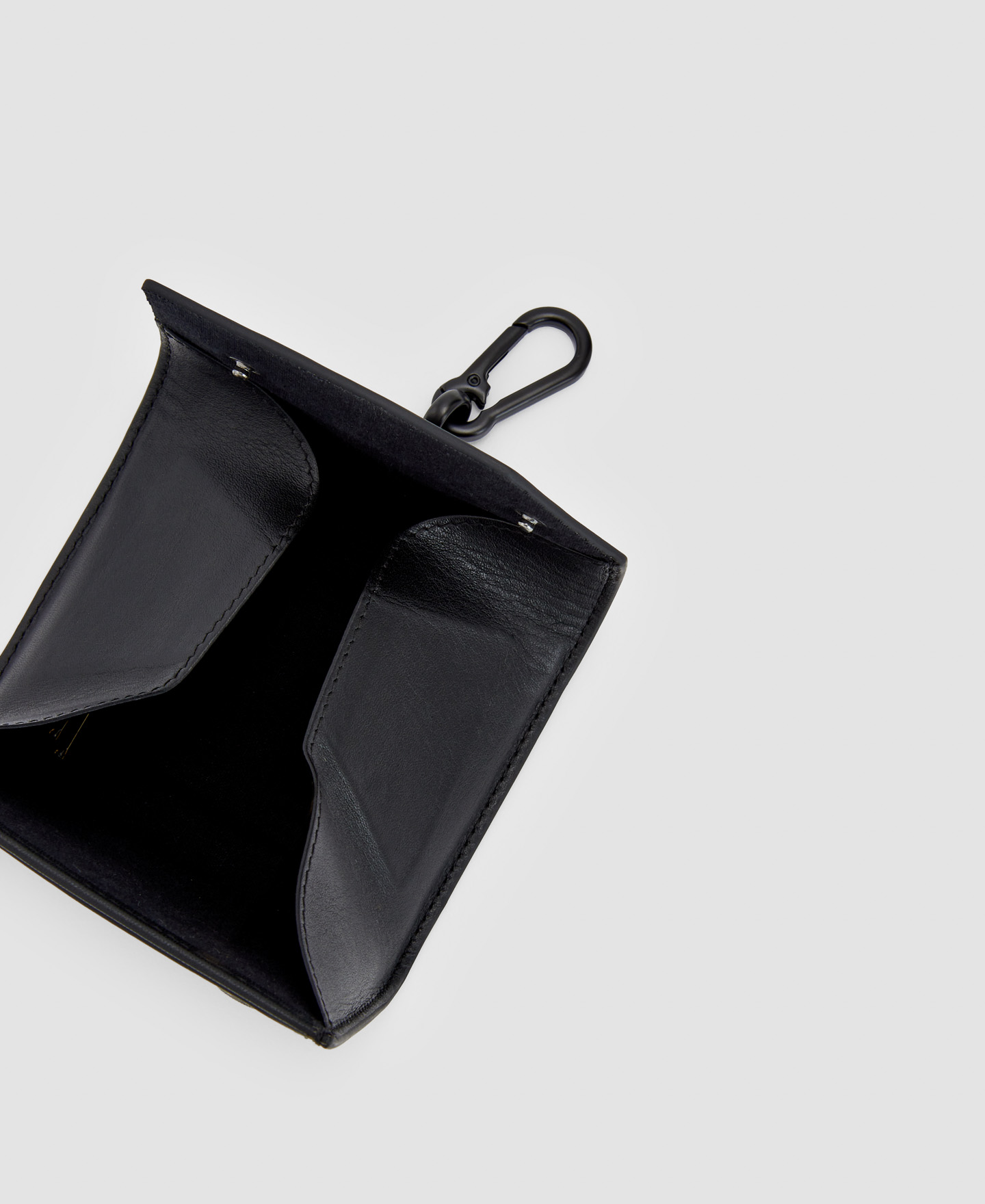 Responsible leather wallet image number 1