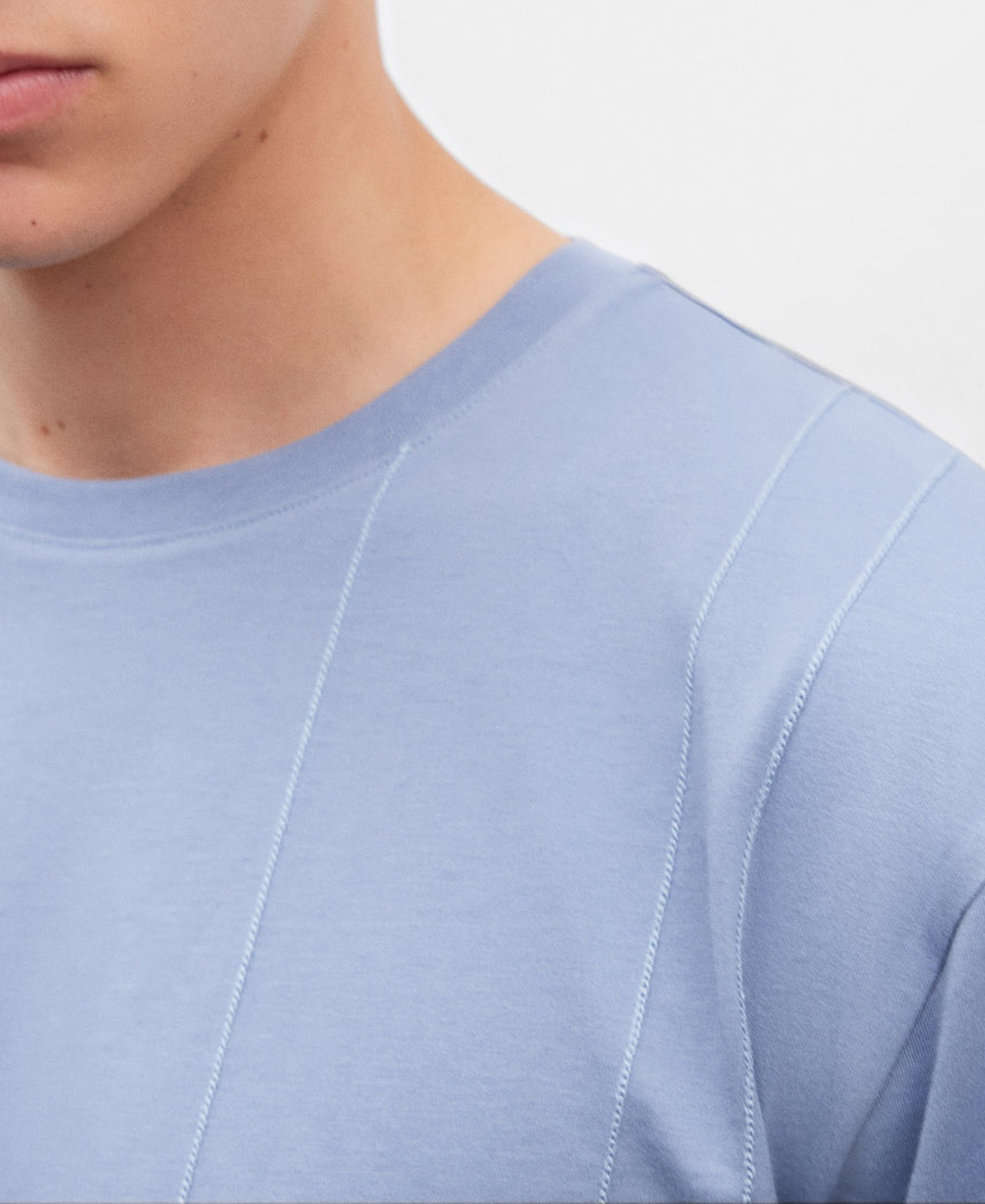 Camiseta algodón línea pespuntes hombre image number 3