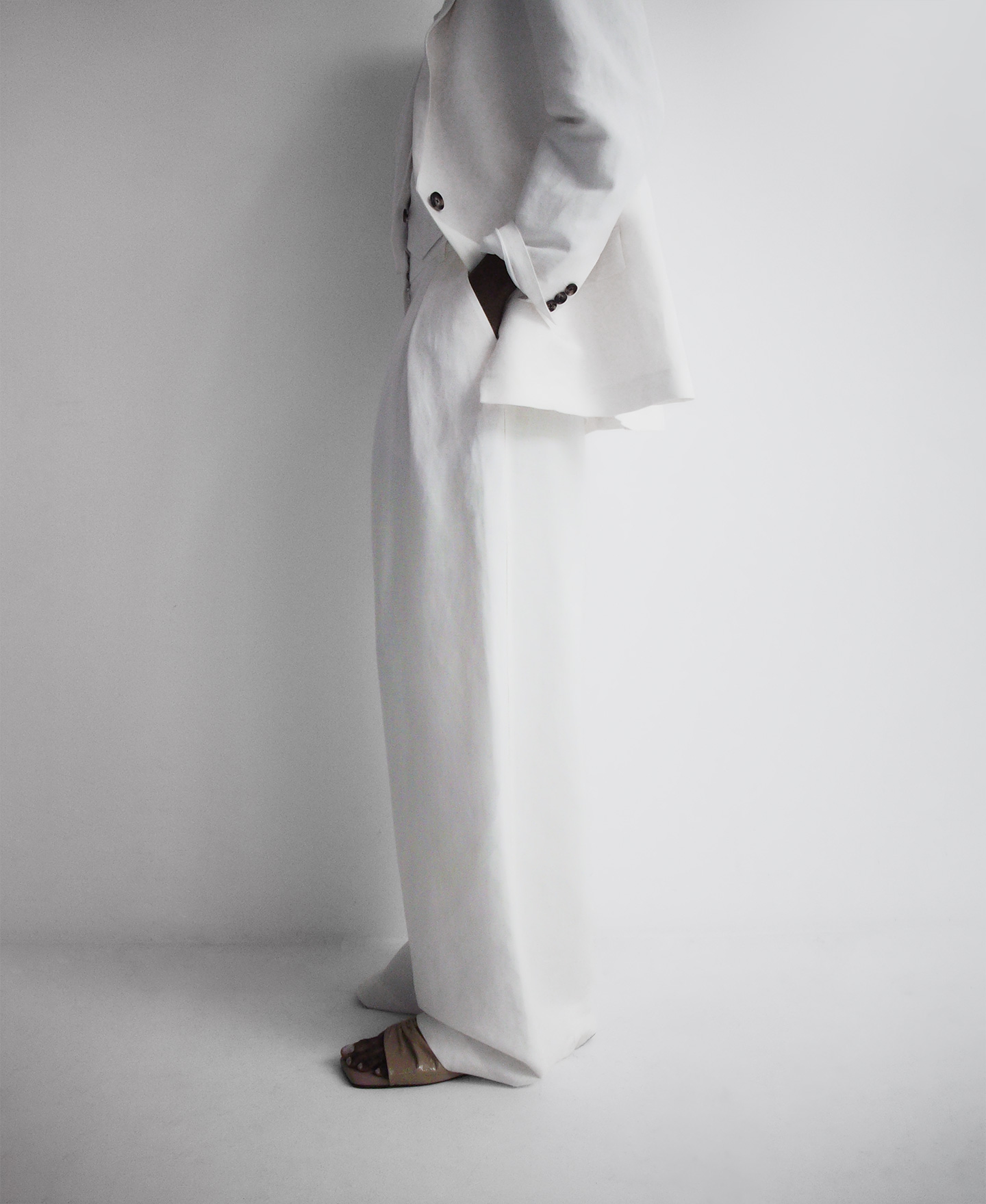 Linen blend tailored trousers woman image number 0