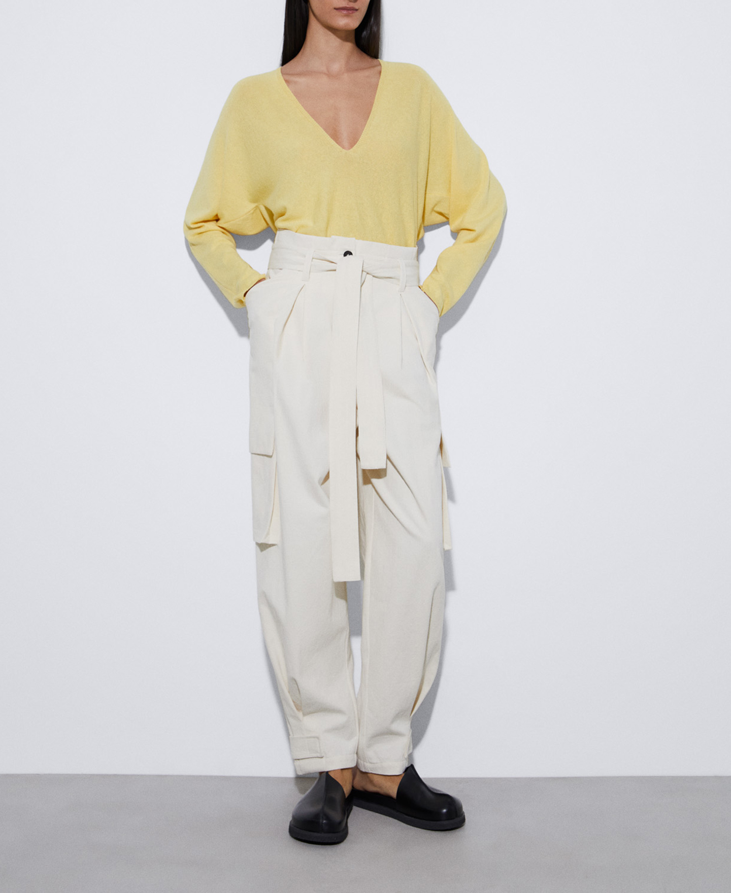 Organic cotton and linen sweater image number 1