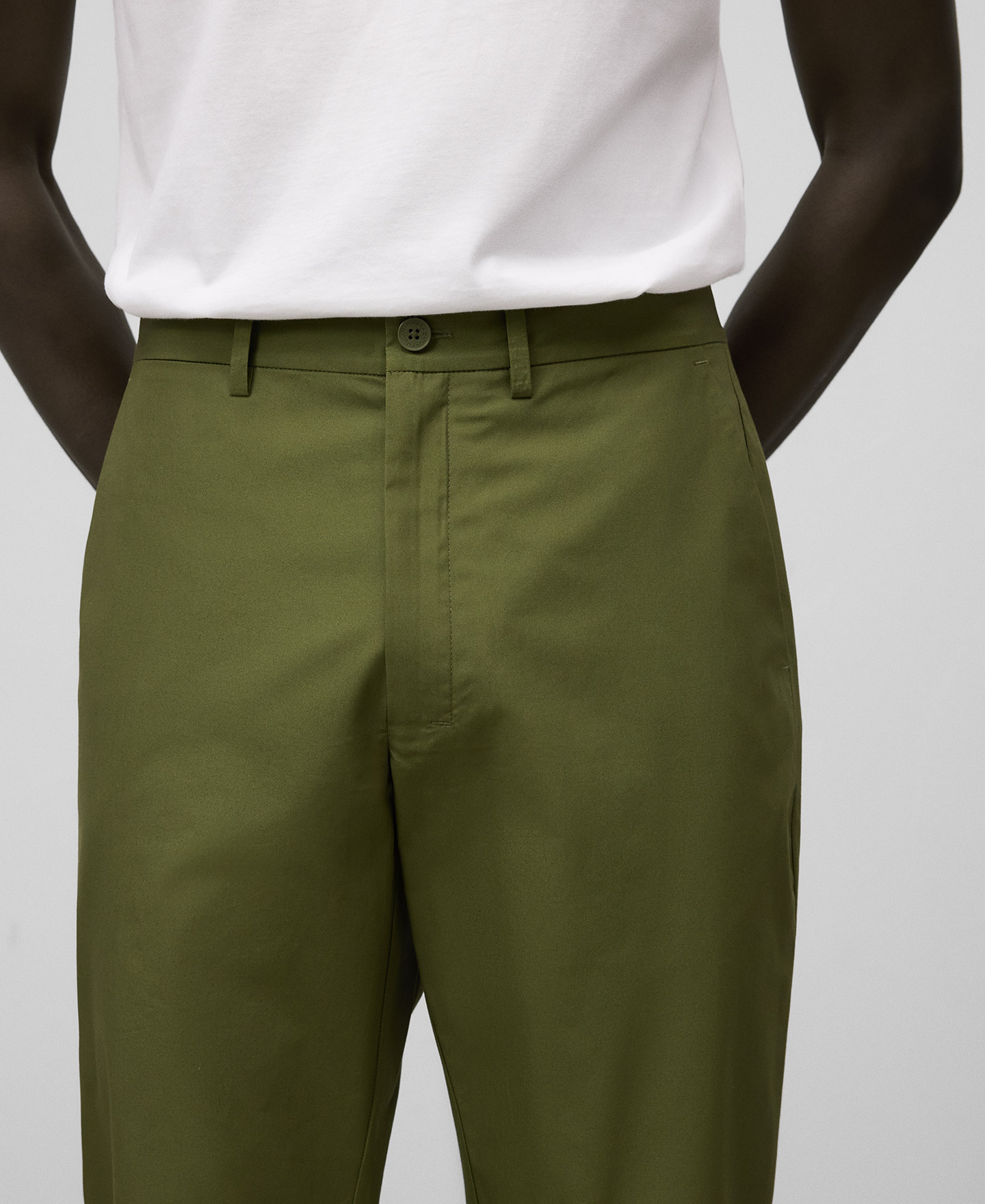 Cotton poplin straight trousers man image number 3